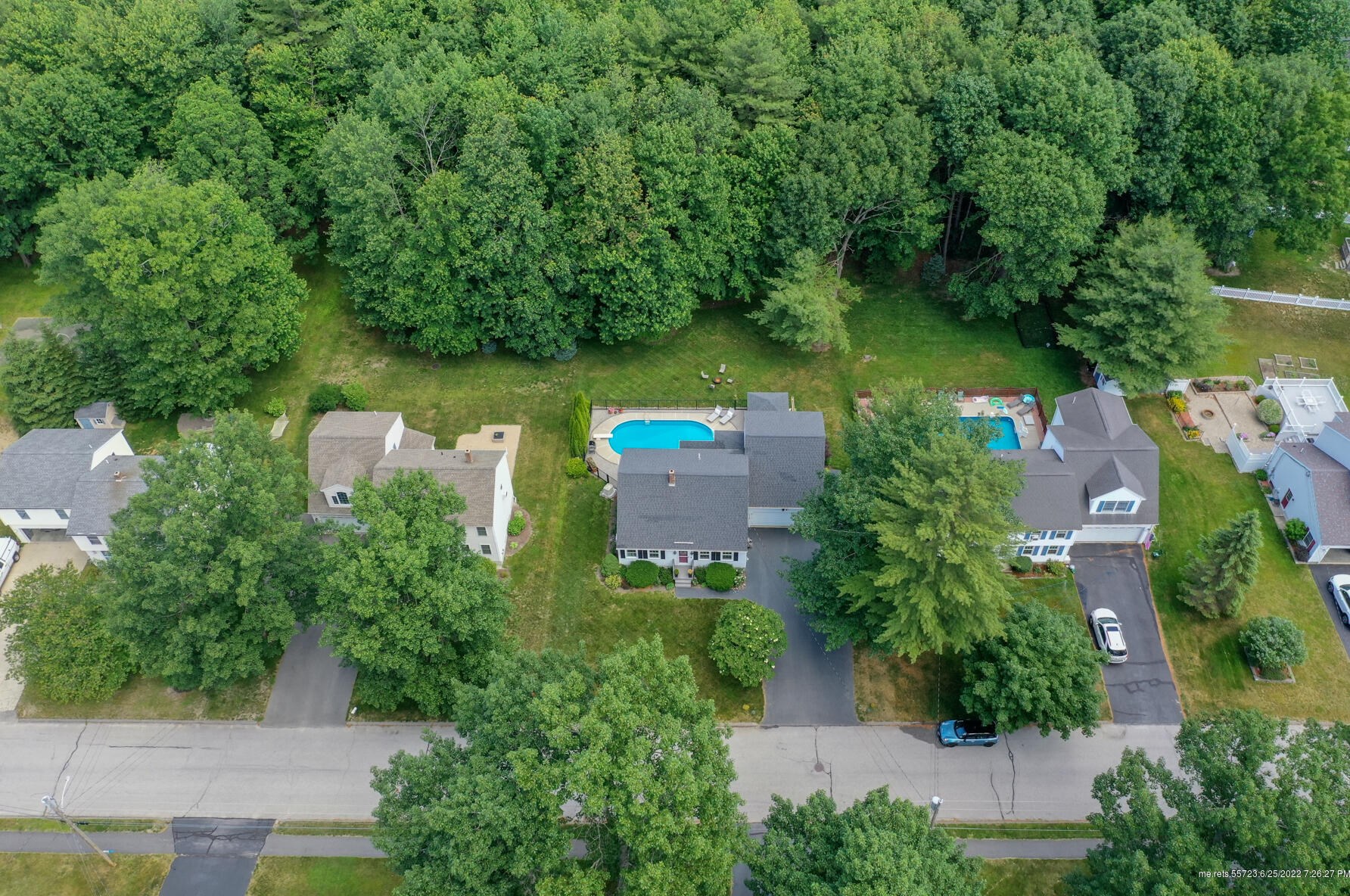 28 Rosewood Dr, Saco ME 04072-3165 exterior