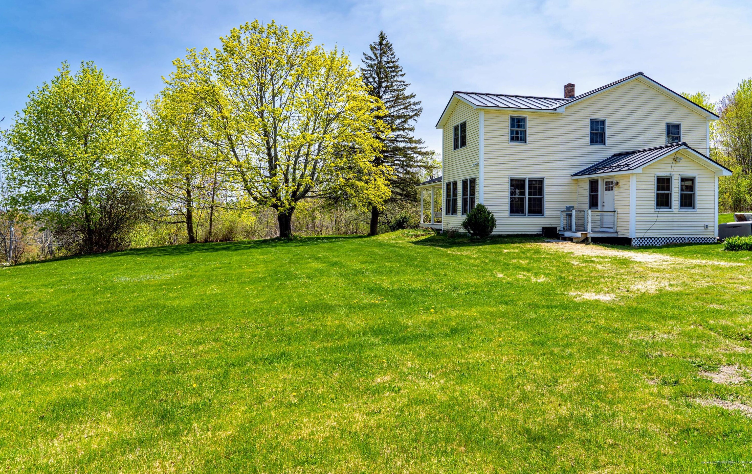 1512 Main St, Readfield ME  04355-4107 exterior