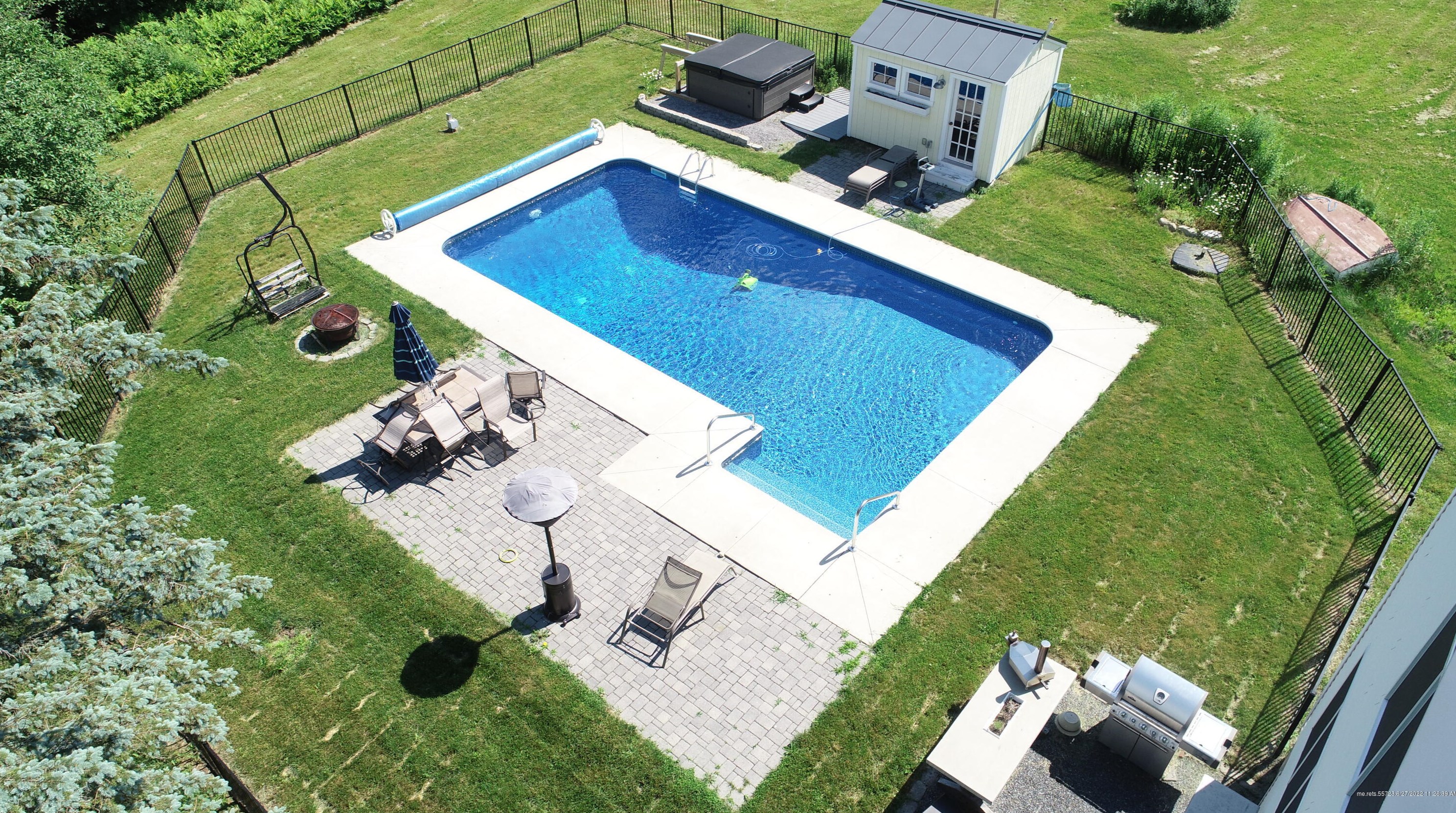 1512 Main St, Readfield ME  04355-4107 exterior