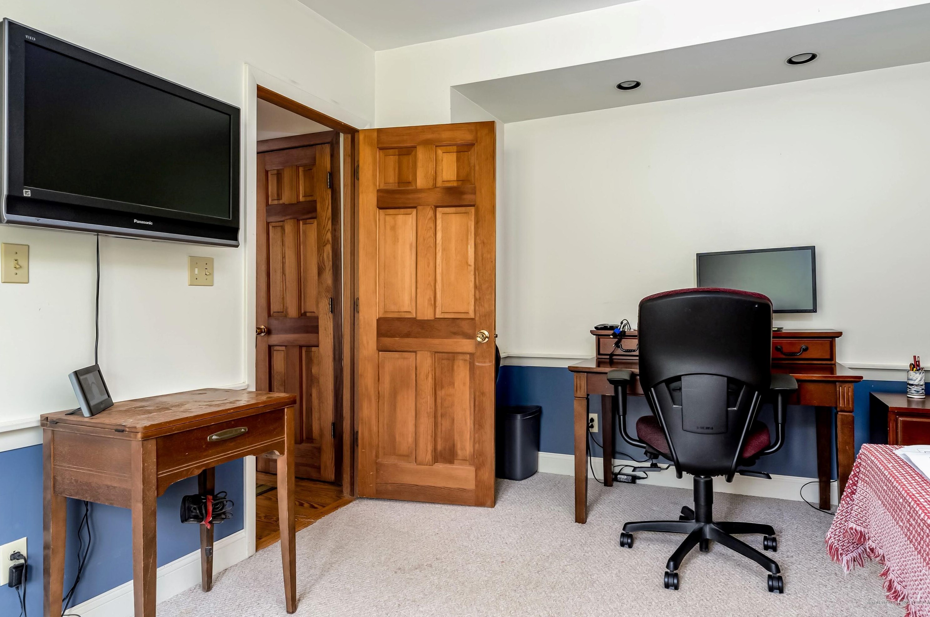 1512 Main St, Readfield ME  04355-4107 exterior