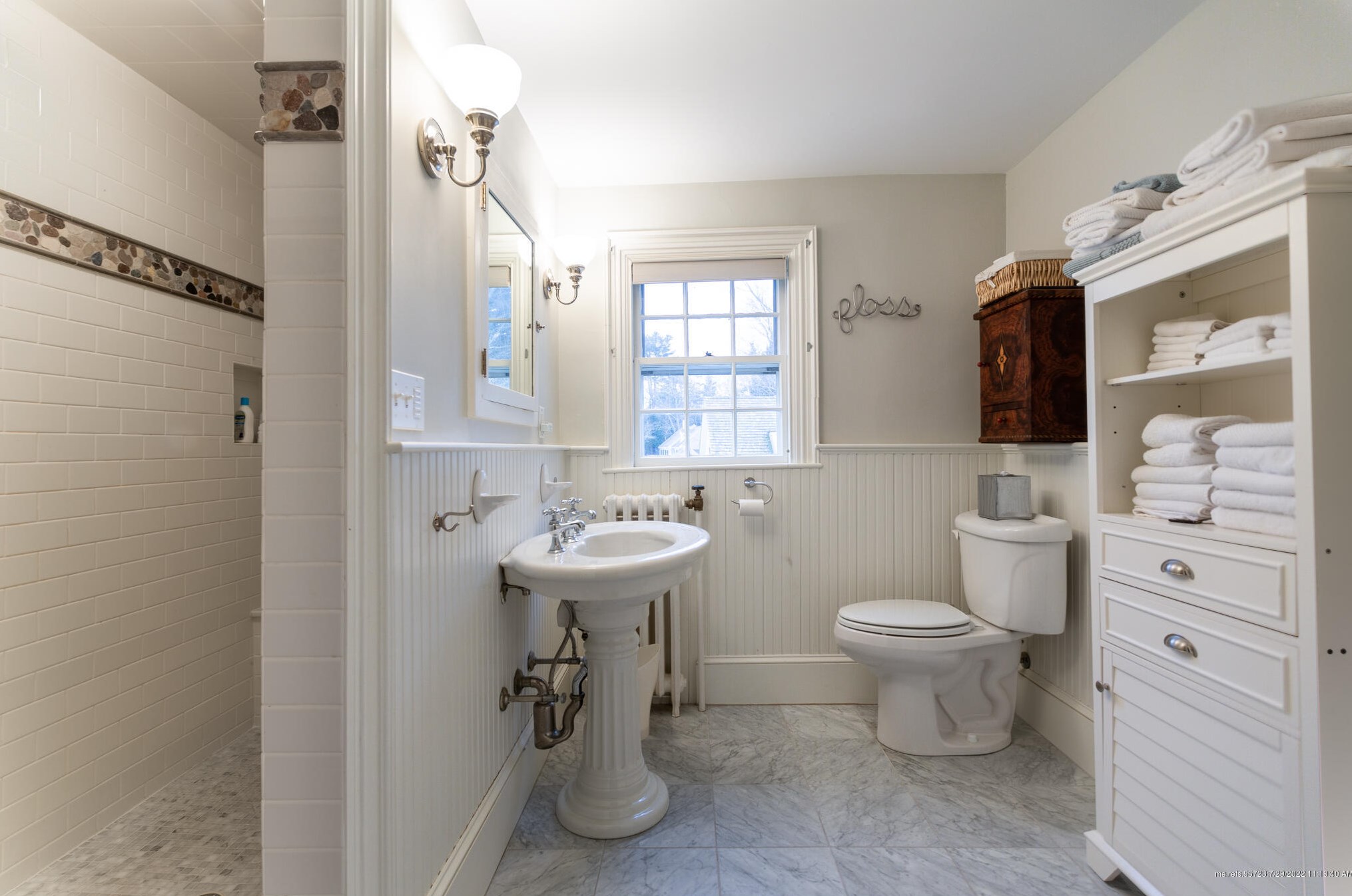 70 Foreside Rd, Portland ME  04105-1721 exterior