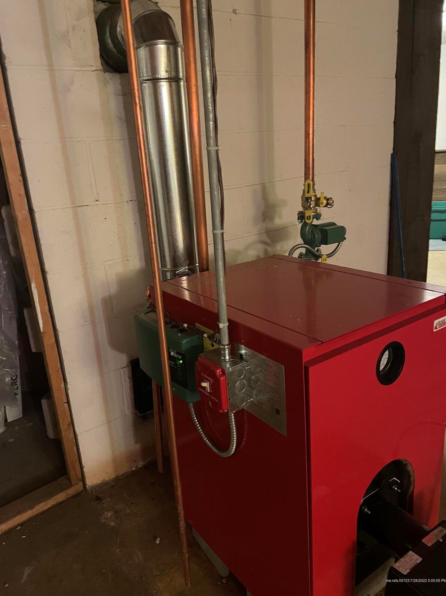 2 Summit Rd, Windham ME 04062-4725 exterior