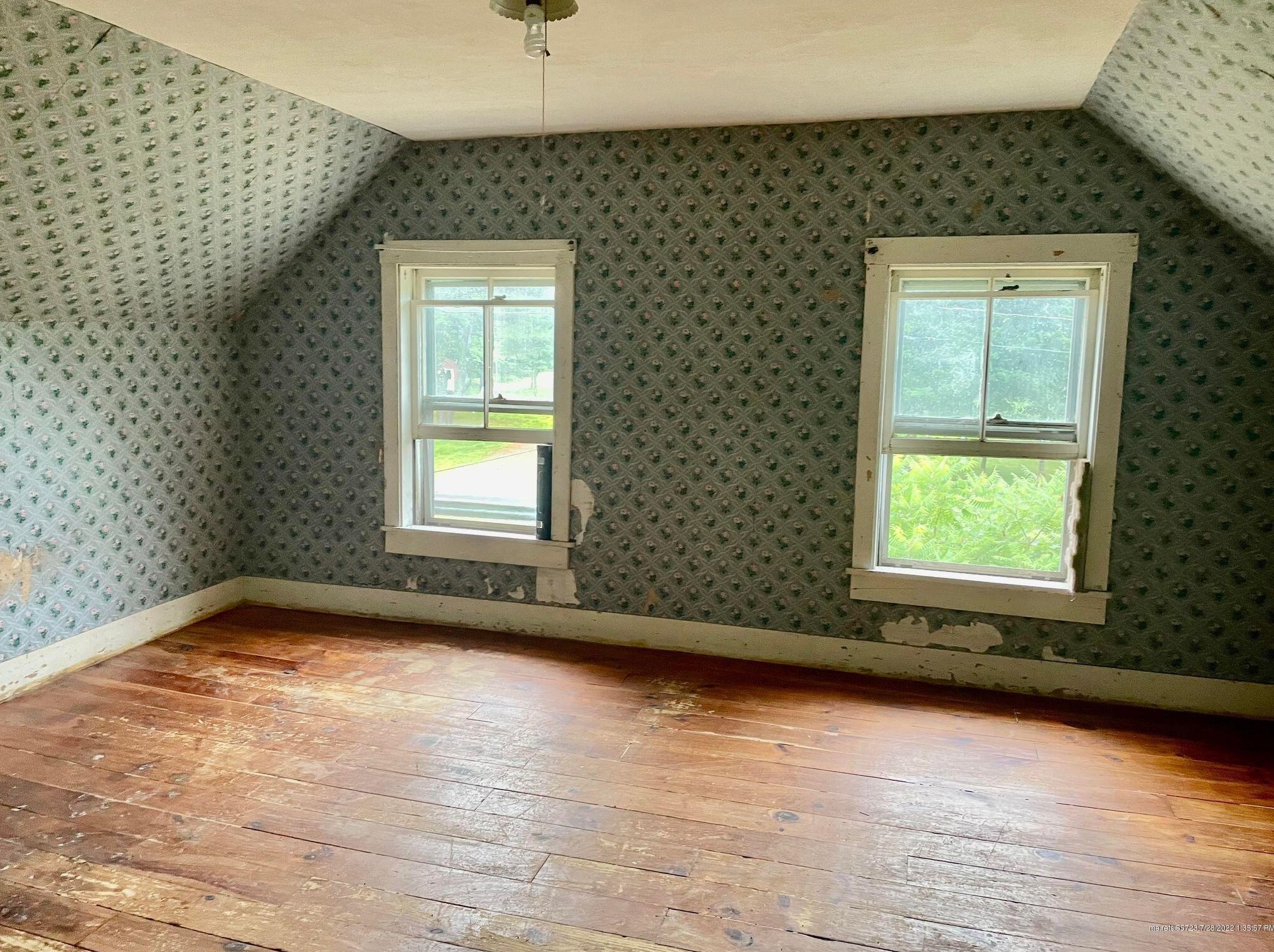 29 Main St, Wayne ME  04284-3200 exterior