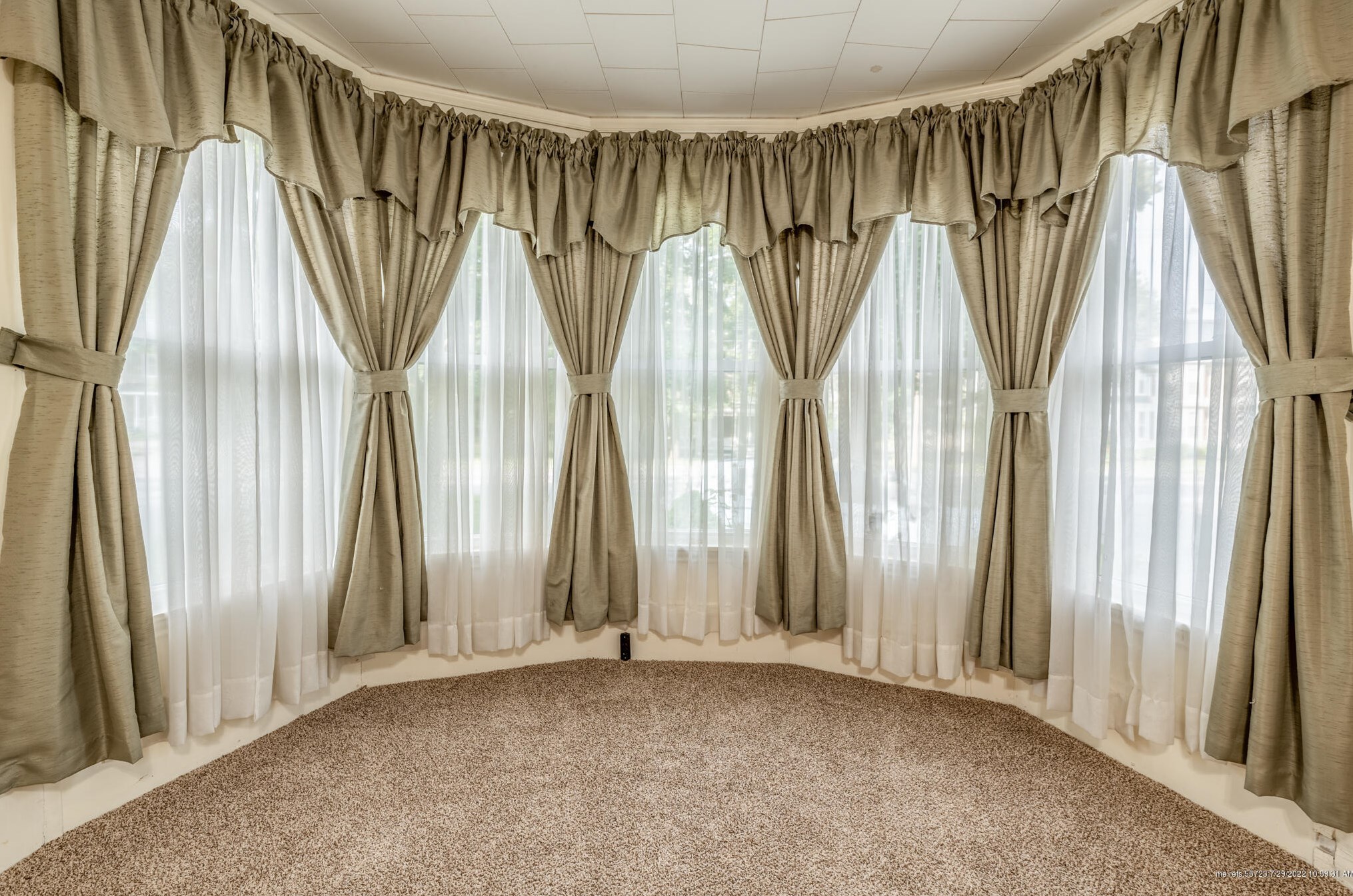 876 Main St, Sebec ME  04426-1029 exterior