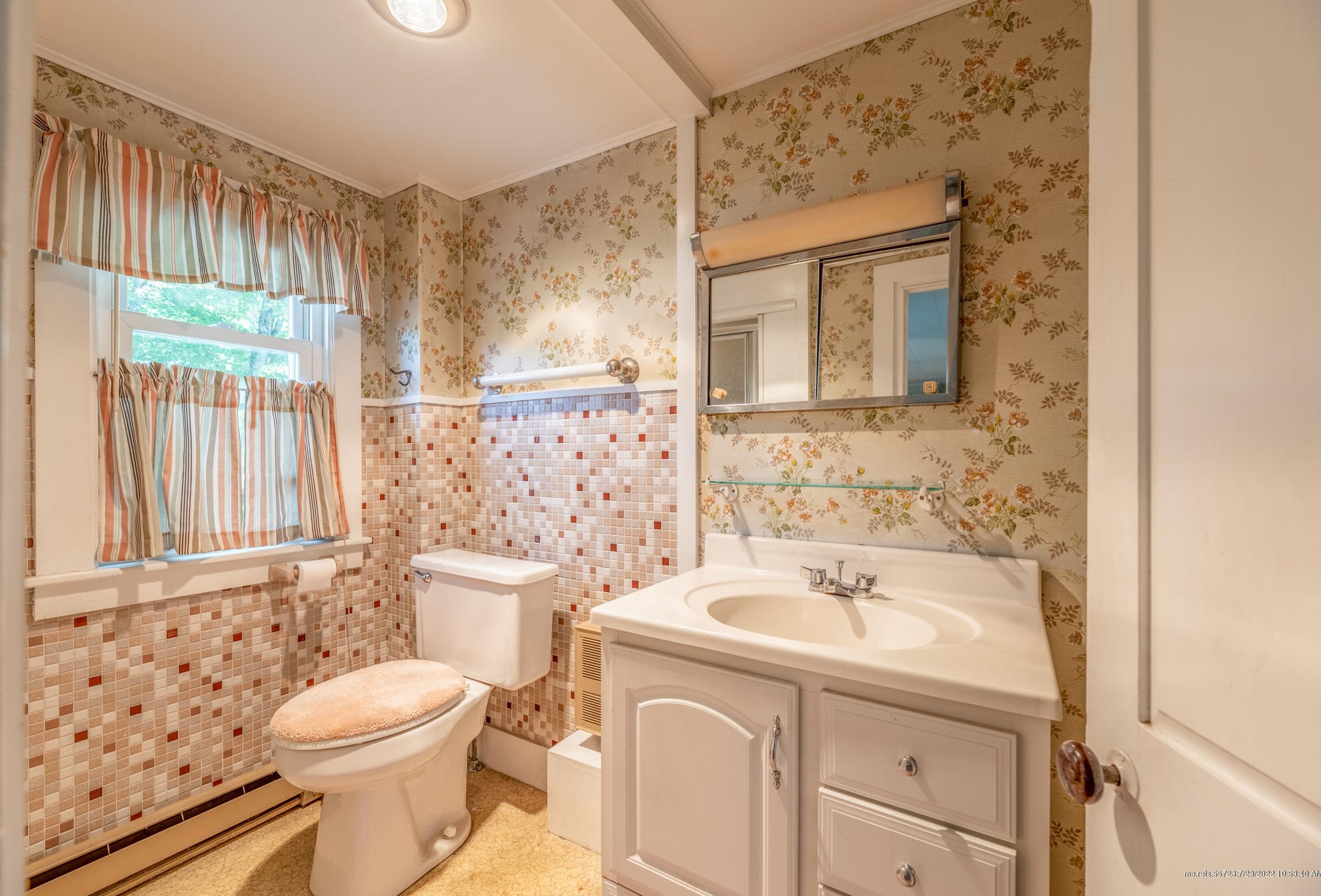 876 Main St, Sebec ME  04426-1029 exterior