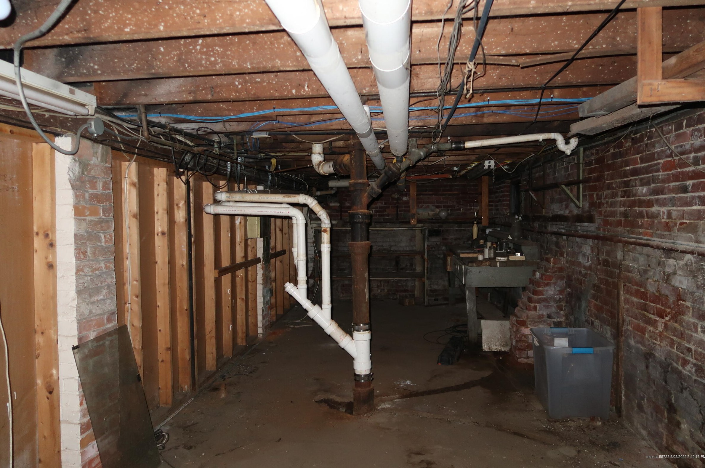 70 Winter St, Auburn ME 04210-5183 exterior