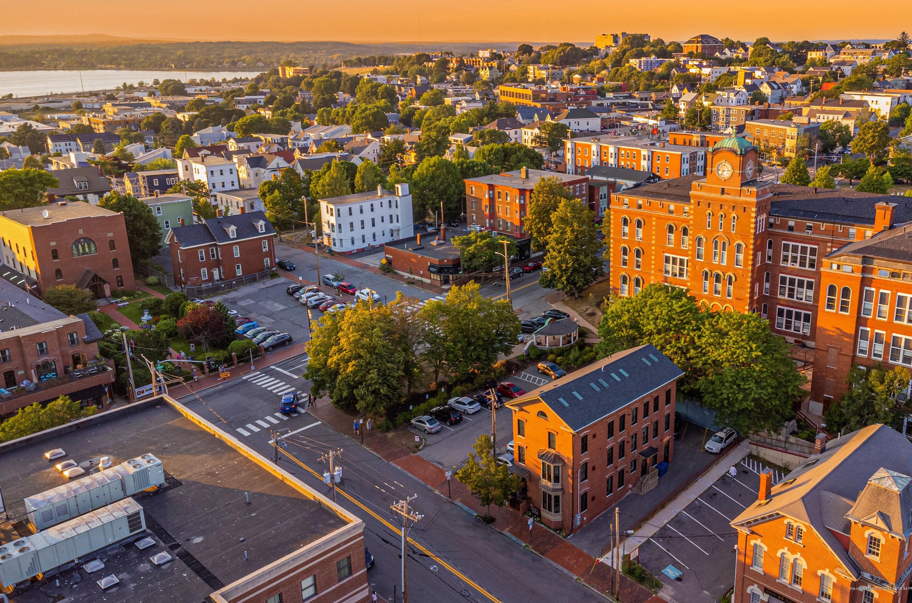 105 India St, Portland ME  04101-4272 exterior