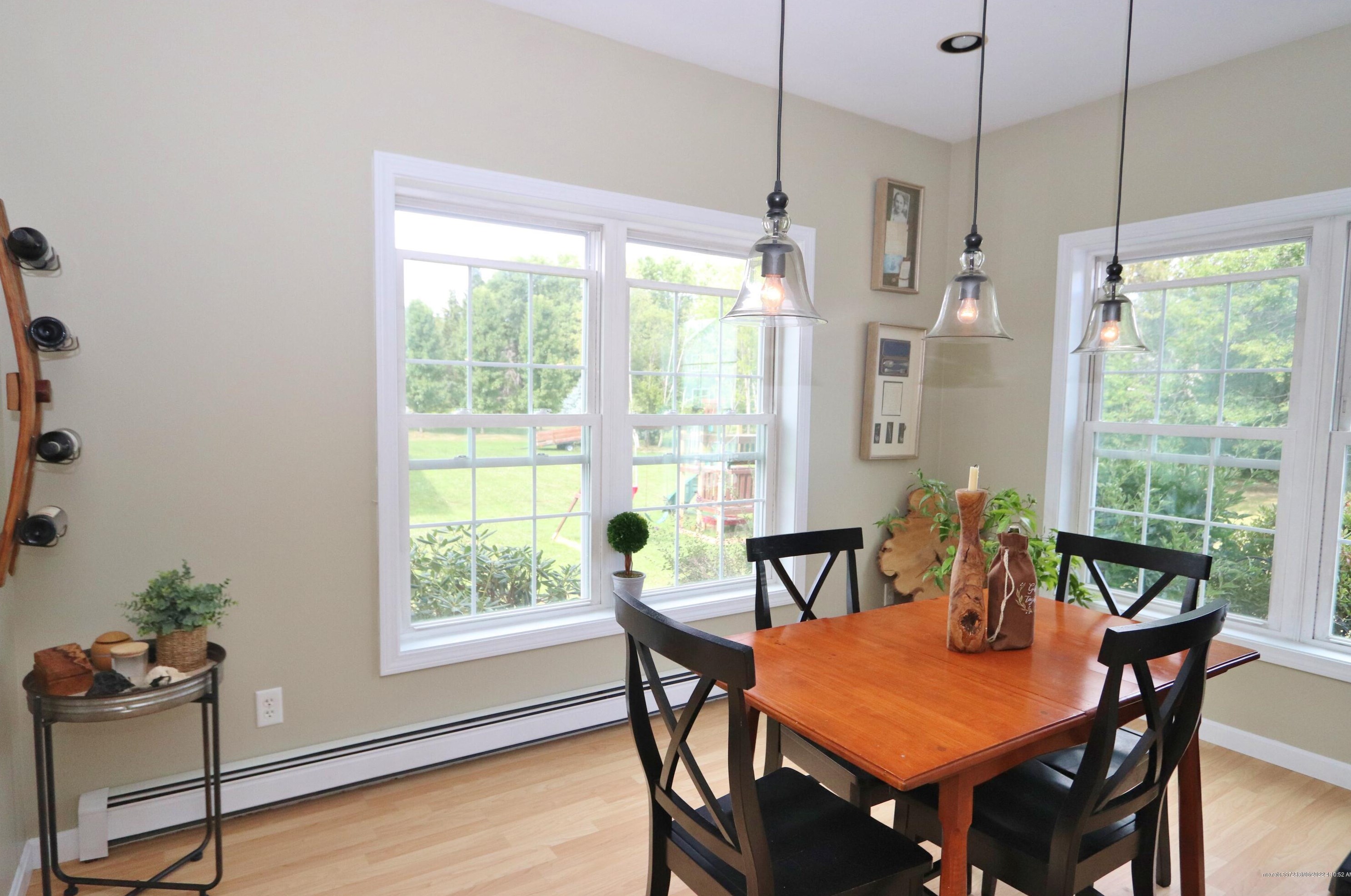 37 Constitution Ave, Newburgh ME  04444-1332 exterior