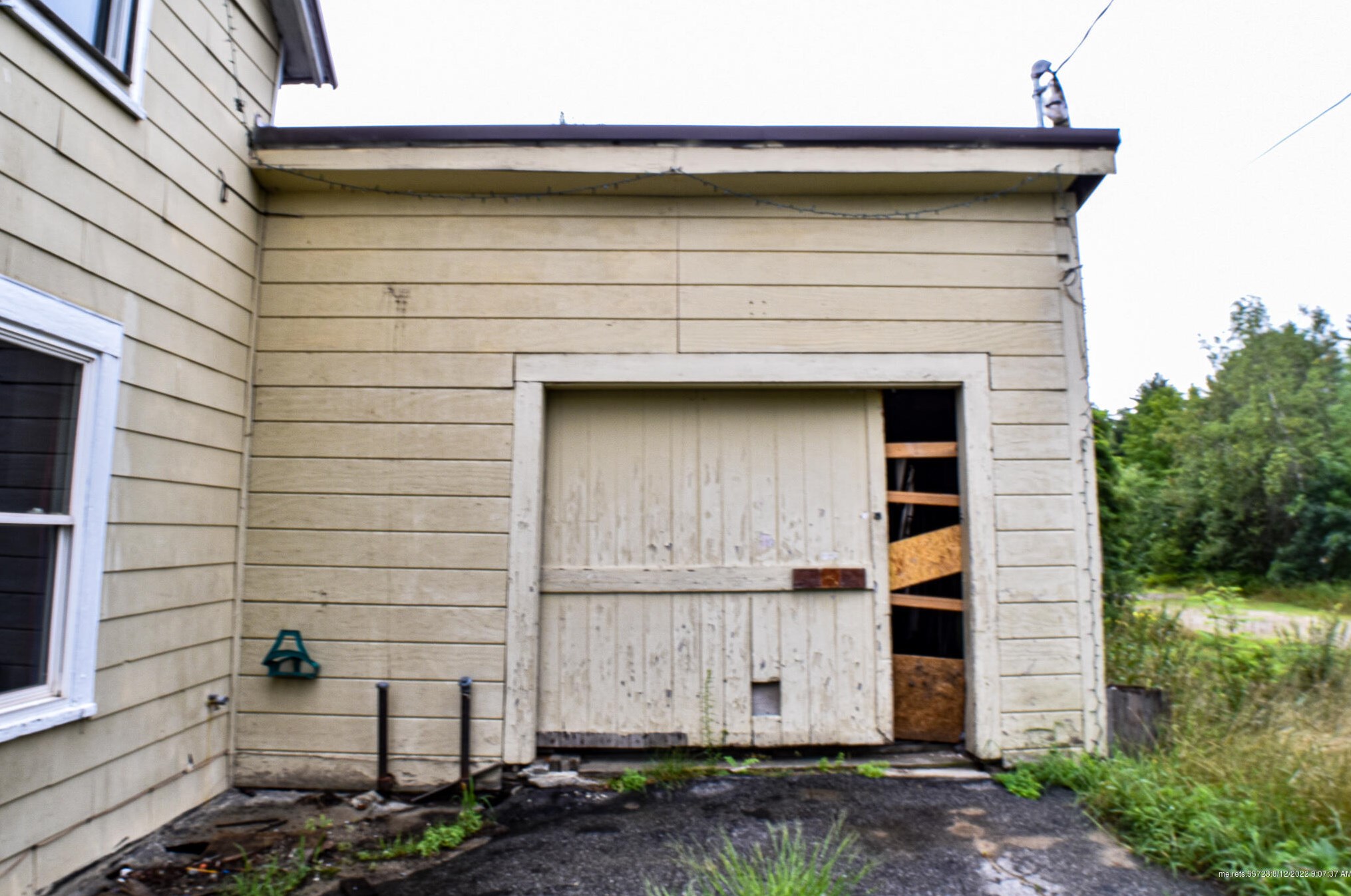 114 Main St, Peru ME  04290-3018 exterior