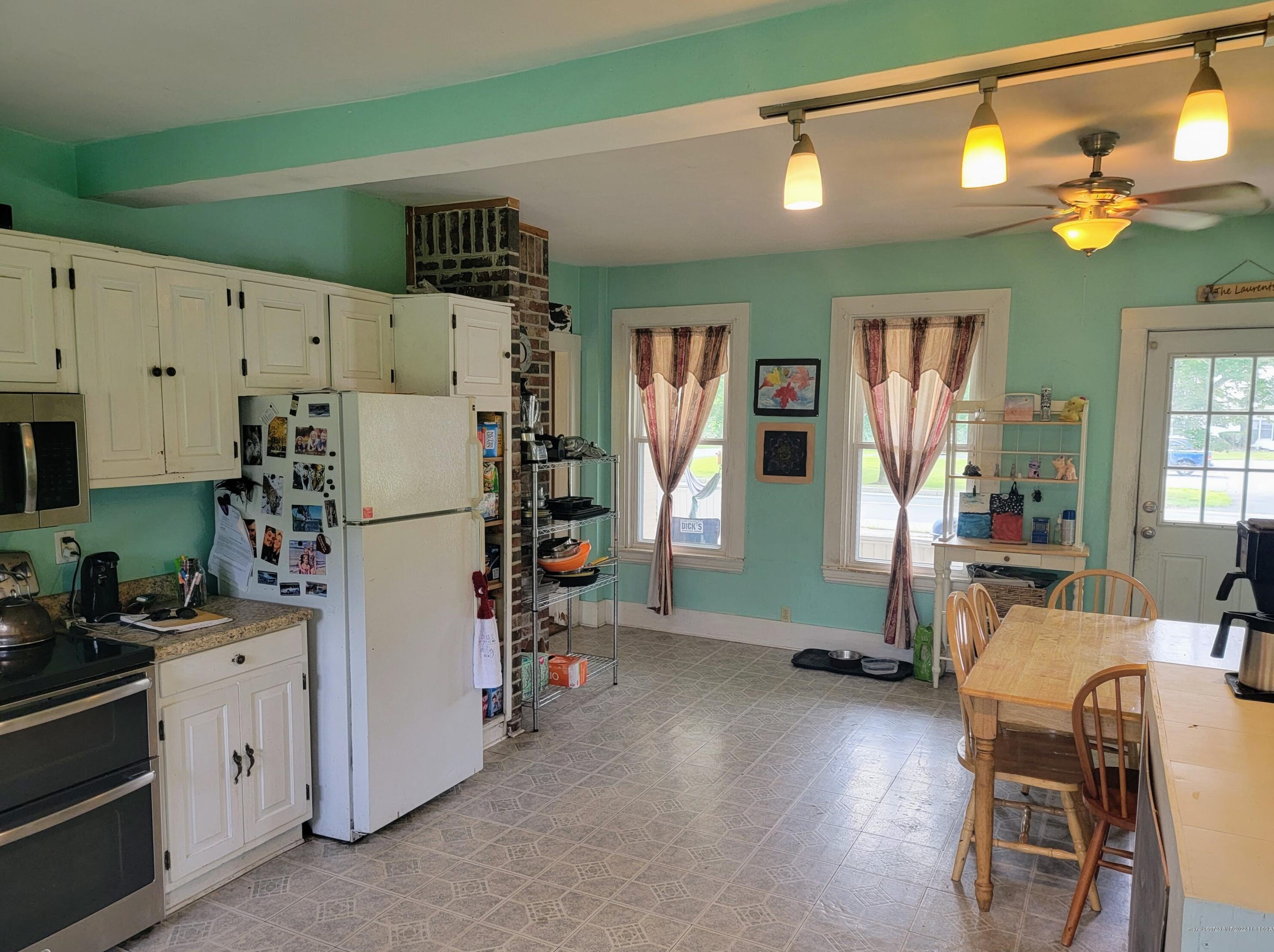 130 Summer St, Sebec ME 04426-1126 exterior