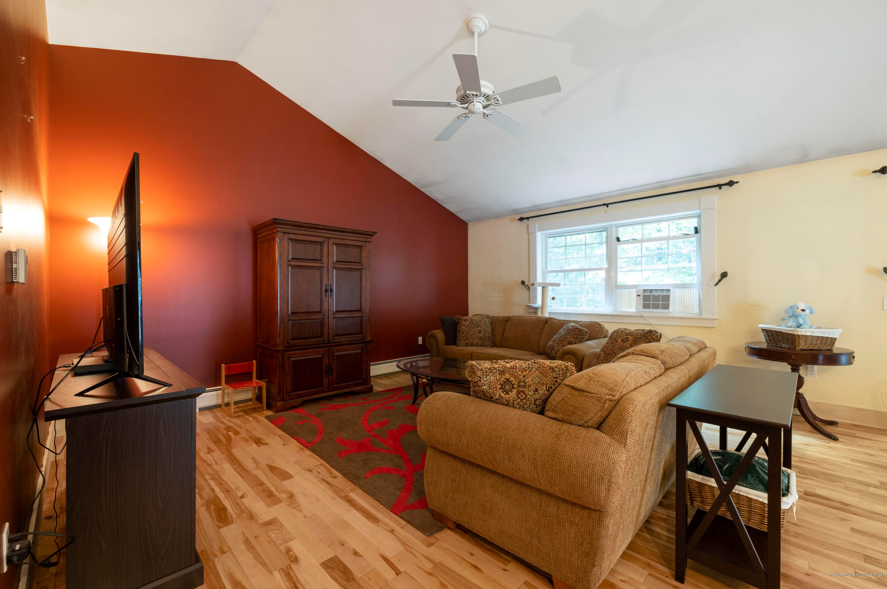 5 Hamilton Way, Limerick ME 04048-3834 exterior