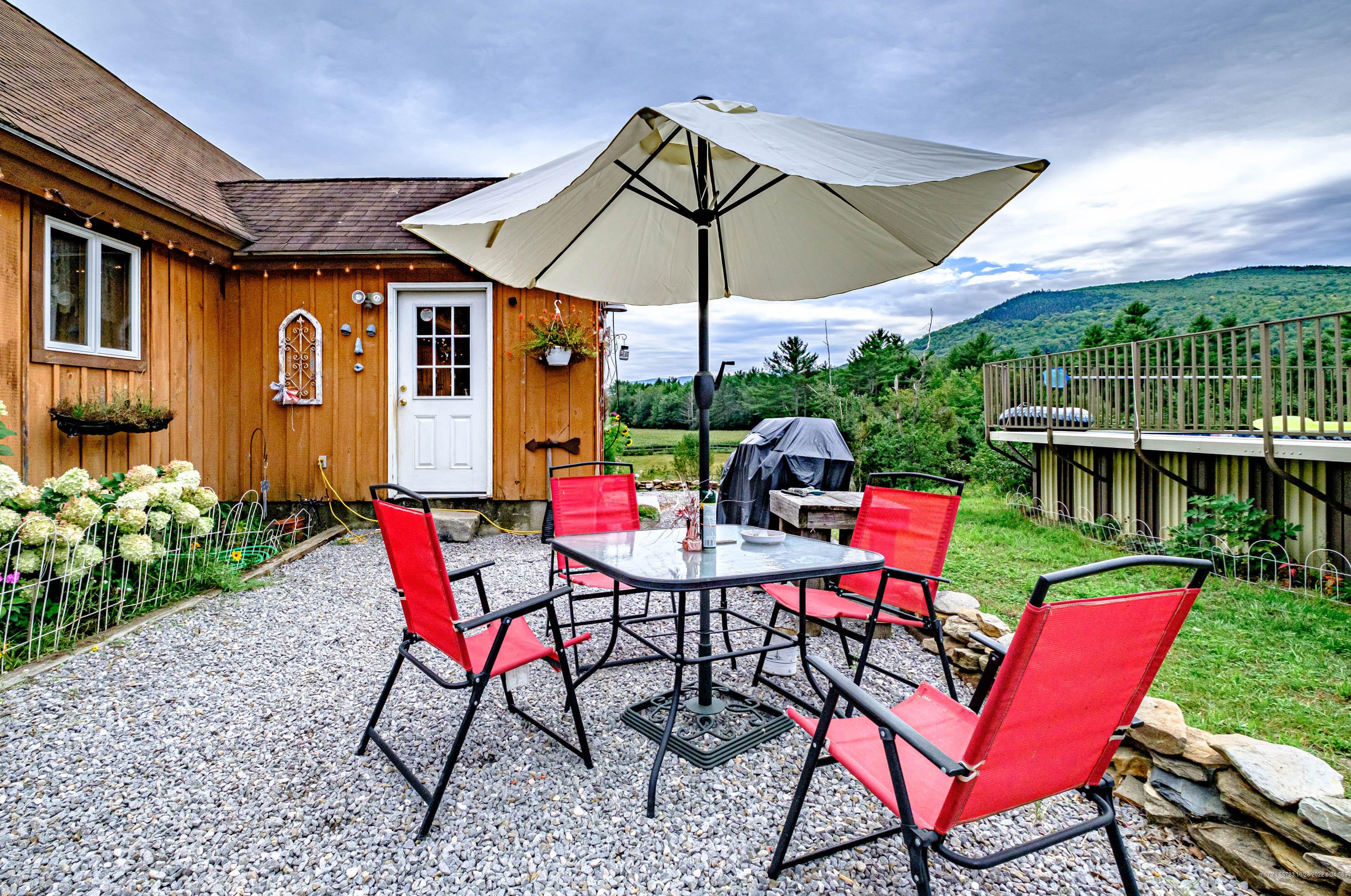 548 Main St, Andover ME  04216-6429 exterior