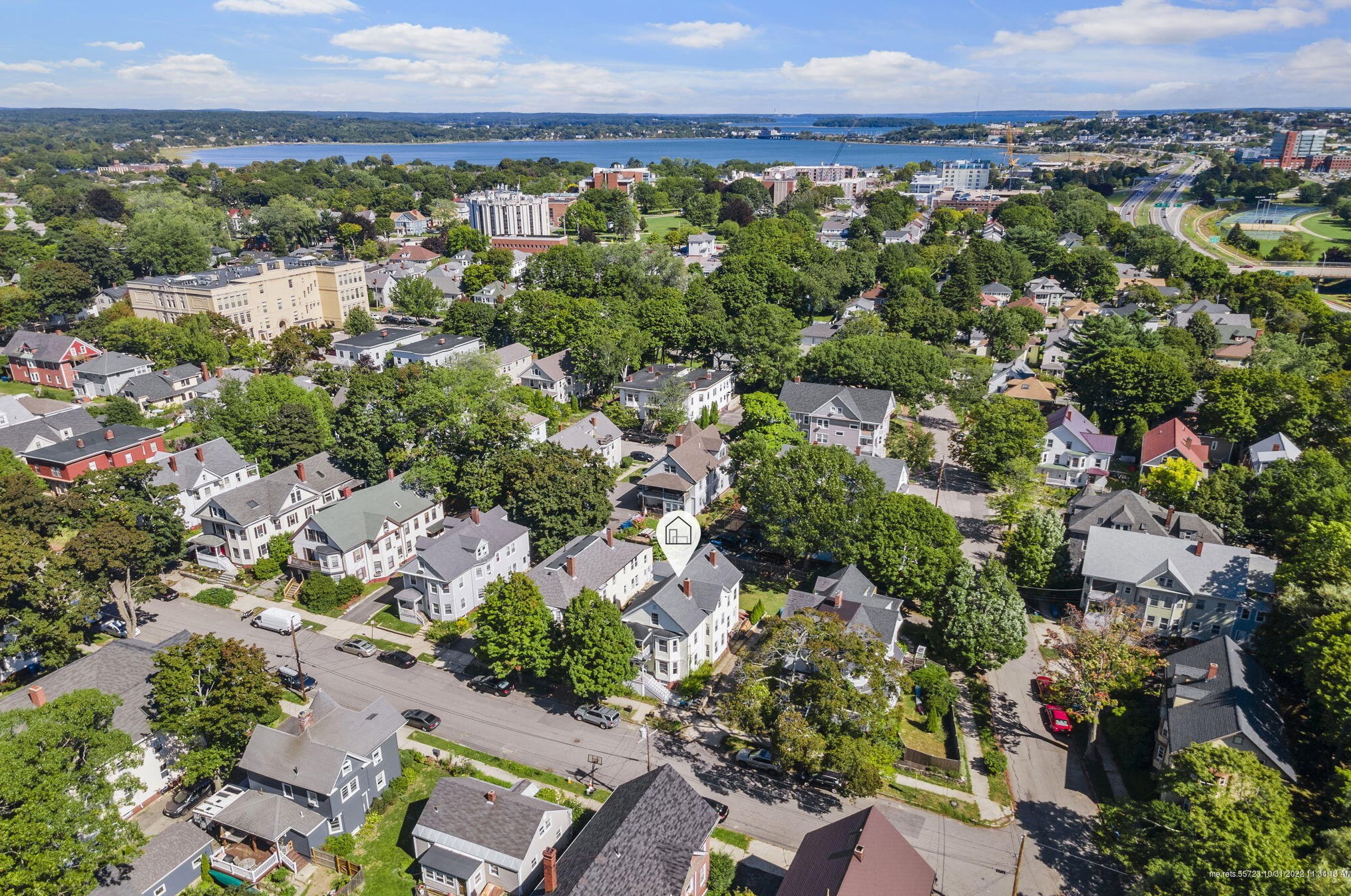 39 Roberts St, Portland ME 04102-2016 exterior