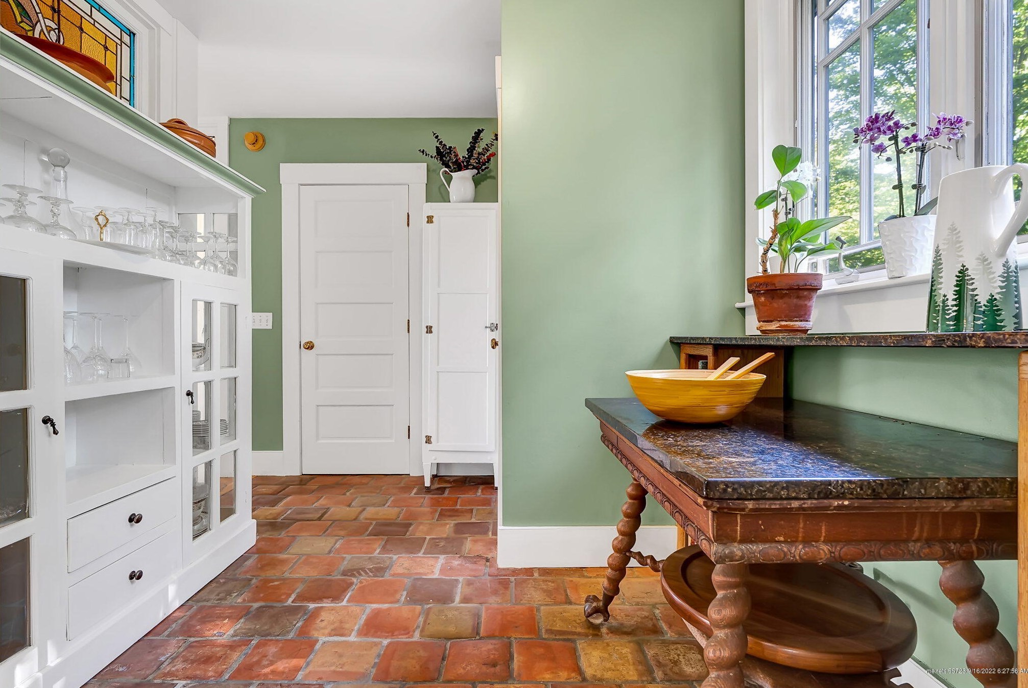 1 Overlook Dr, Gorham ME  04038-2556 exterior