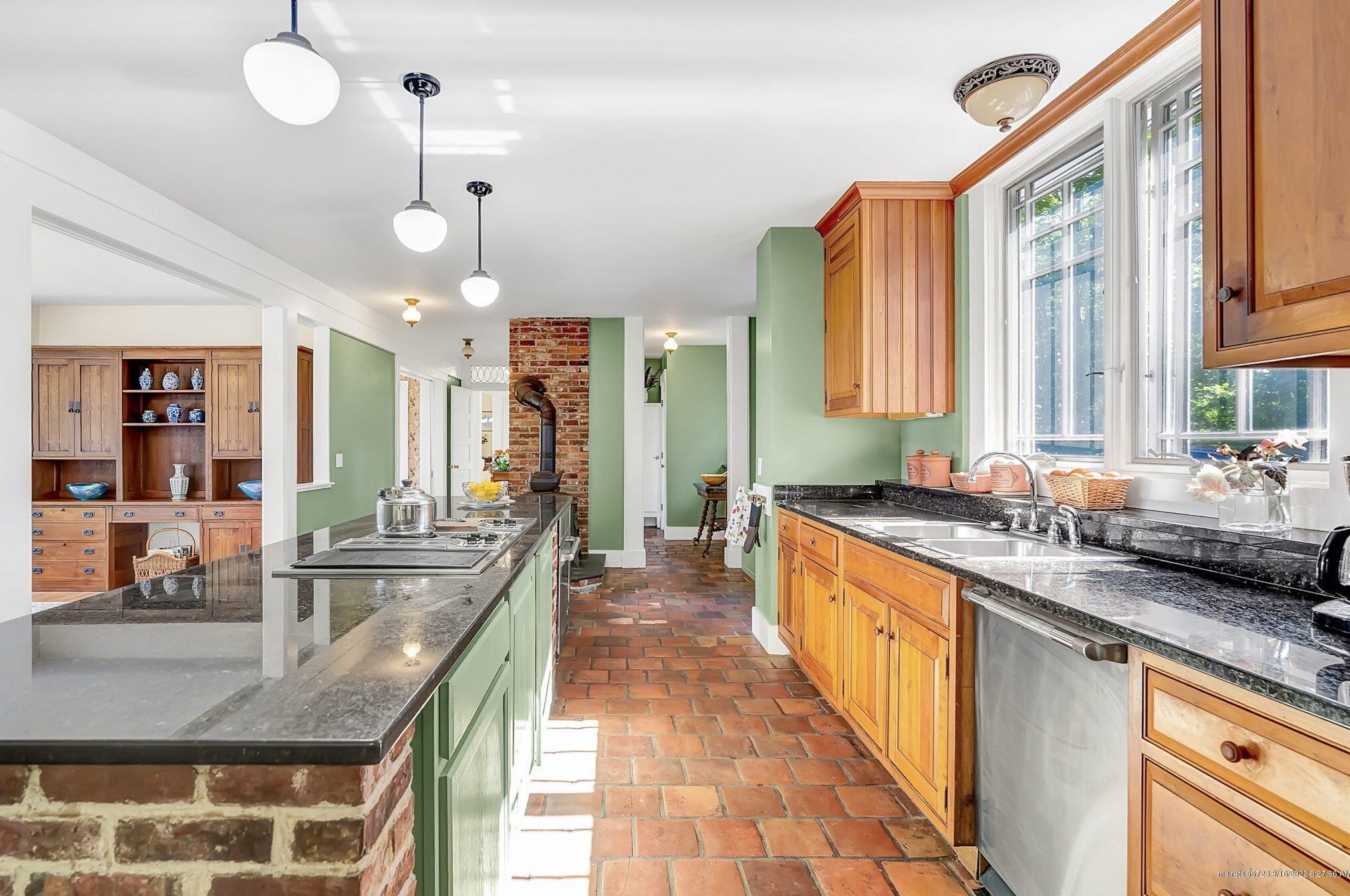 1 Overlook Dr, Gorham ME  04038-2556 exterior