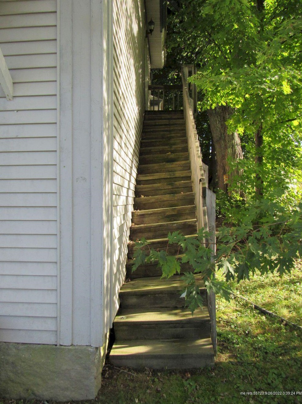 80 Main St, Starks ME  04911-3322 exterior