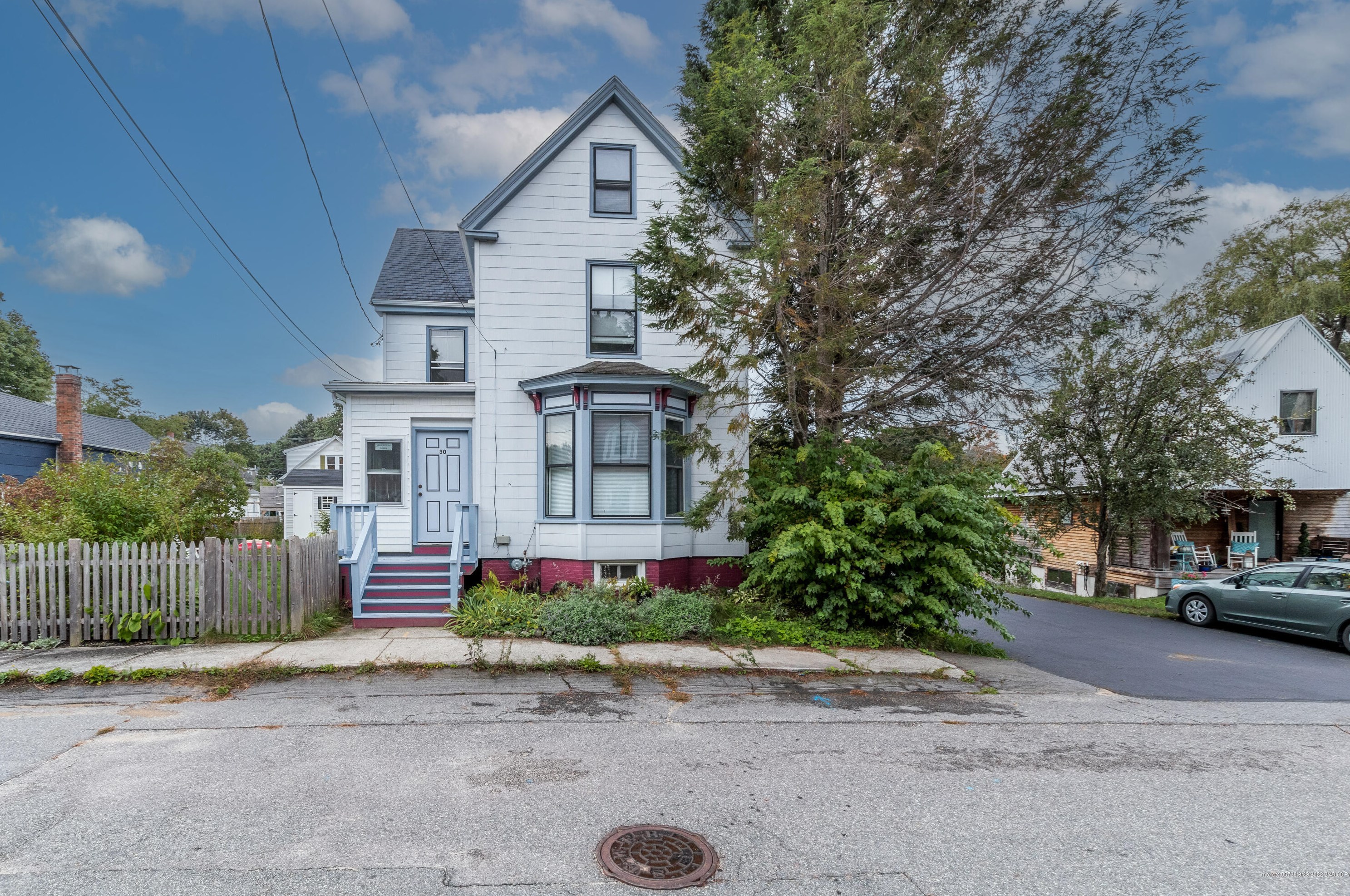 30 Day St, Portland ME  04106-3040 exterior