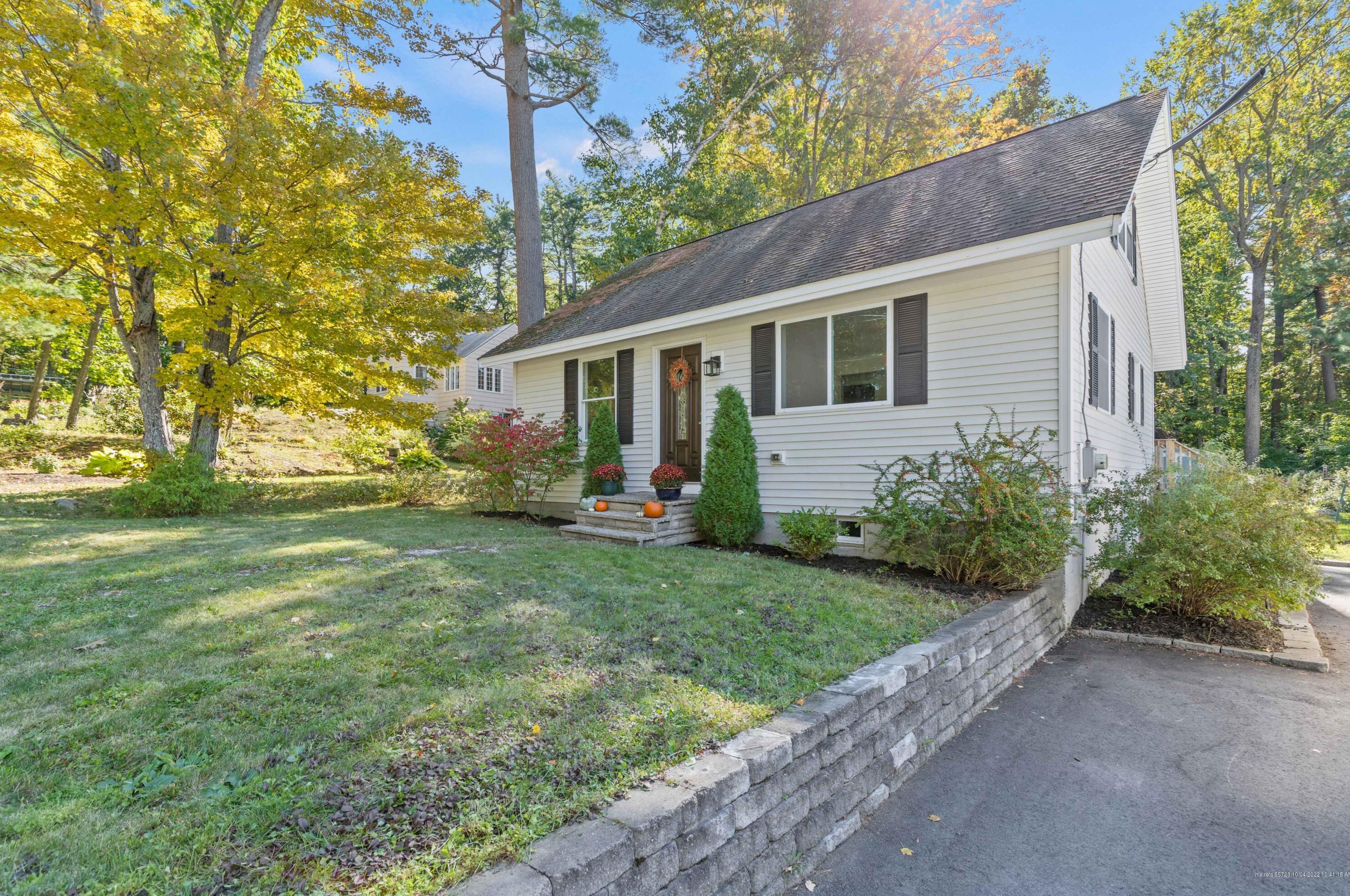 11 Idaho St, Portland ME  04103-3817 exterior