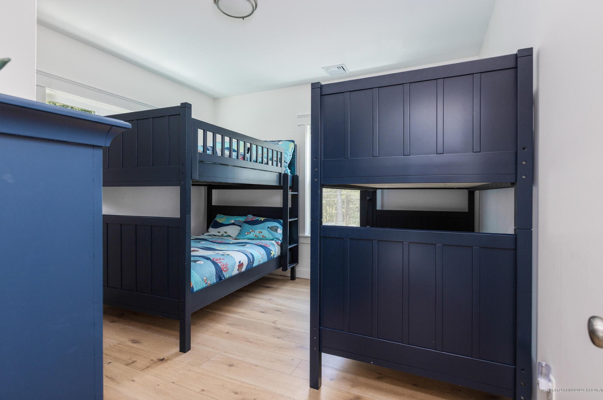 423 Seaside Ave, Saco ME 04072-2348 exterior