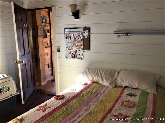 70 Sunset Dr, Sebec ME  04481-3033 exterior