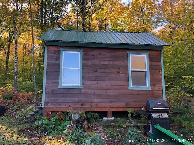 70 Sunset Dr, Sebec ME  04481-3033 exterior