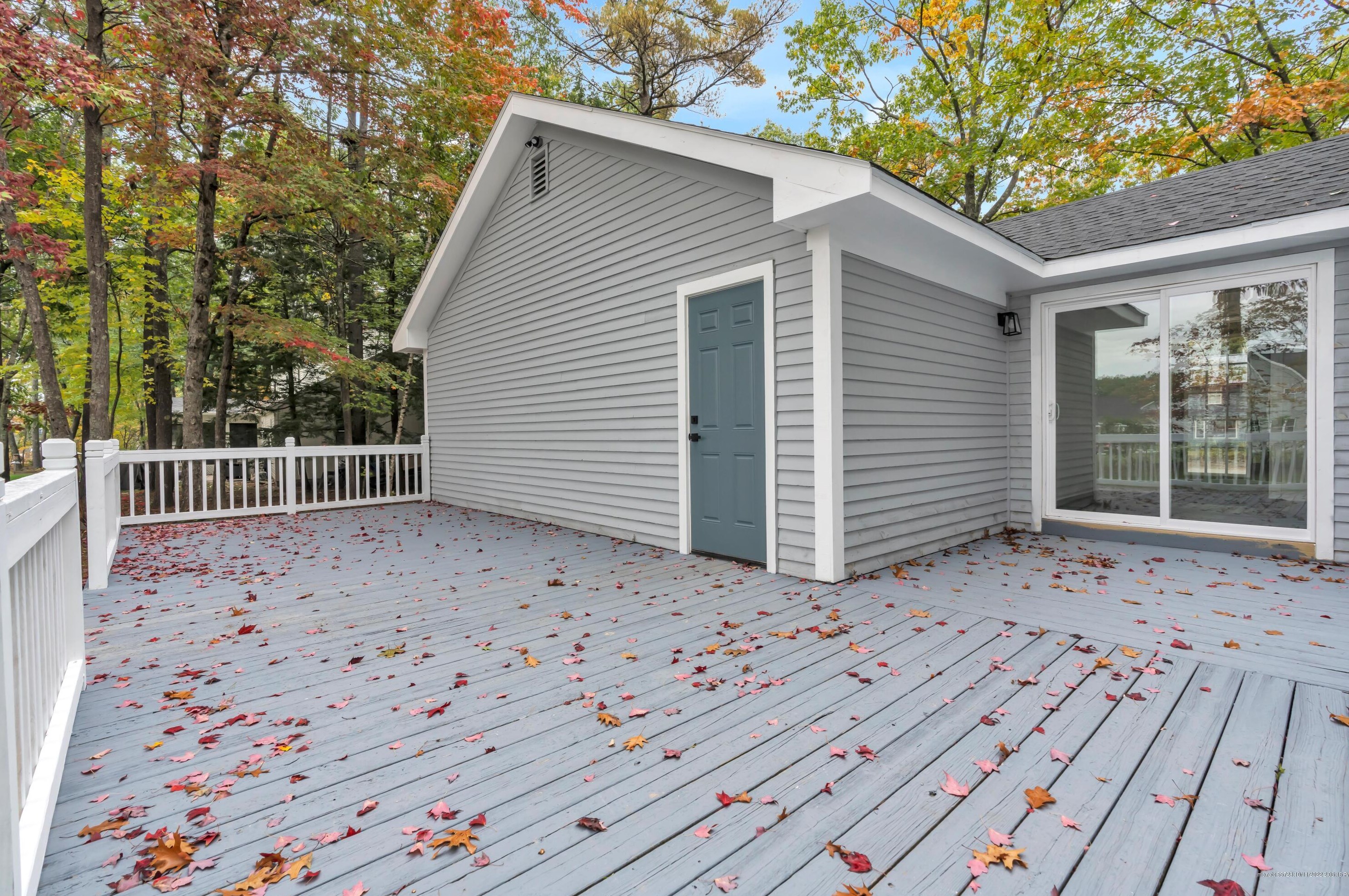 18 Upland Rd, Windham ME  04062-5228 exterior