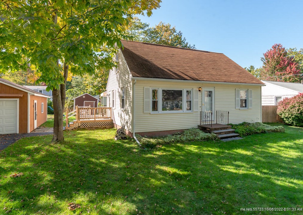 86 Hall St, Portland ME 04106-3315 exterior