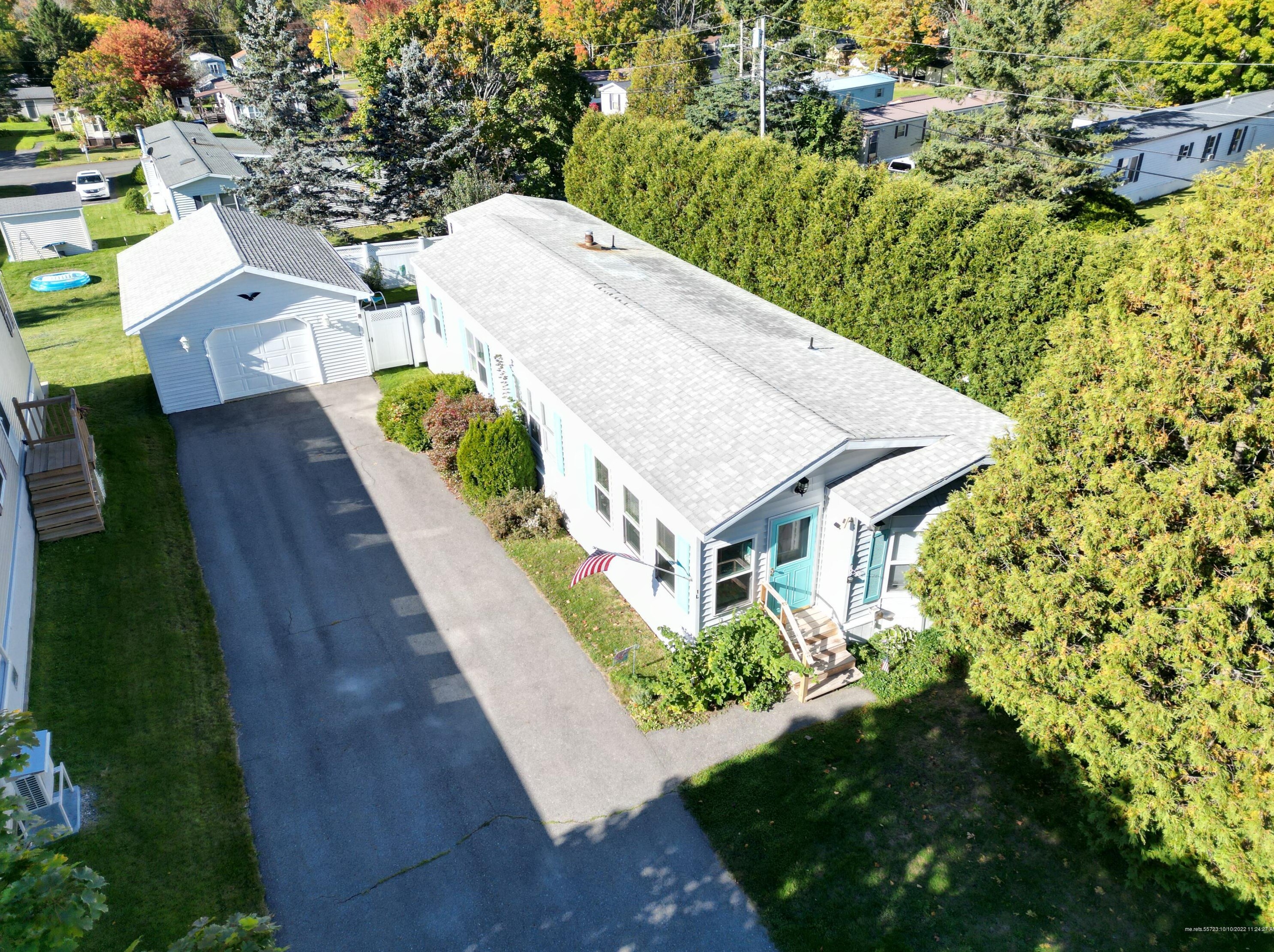 1 L St, Bangor ME  04401-2580 exterior
