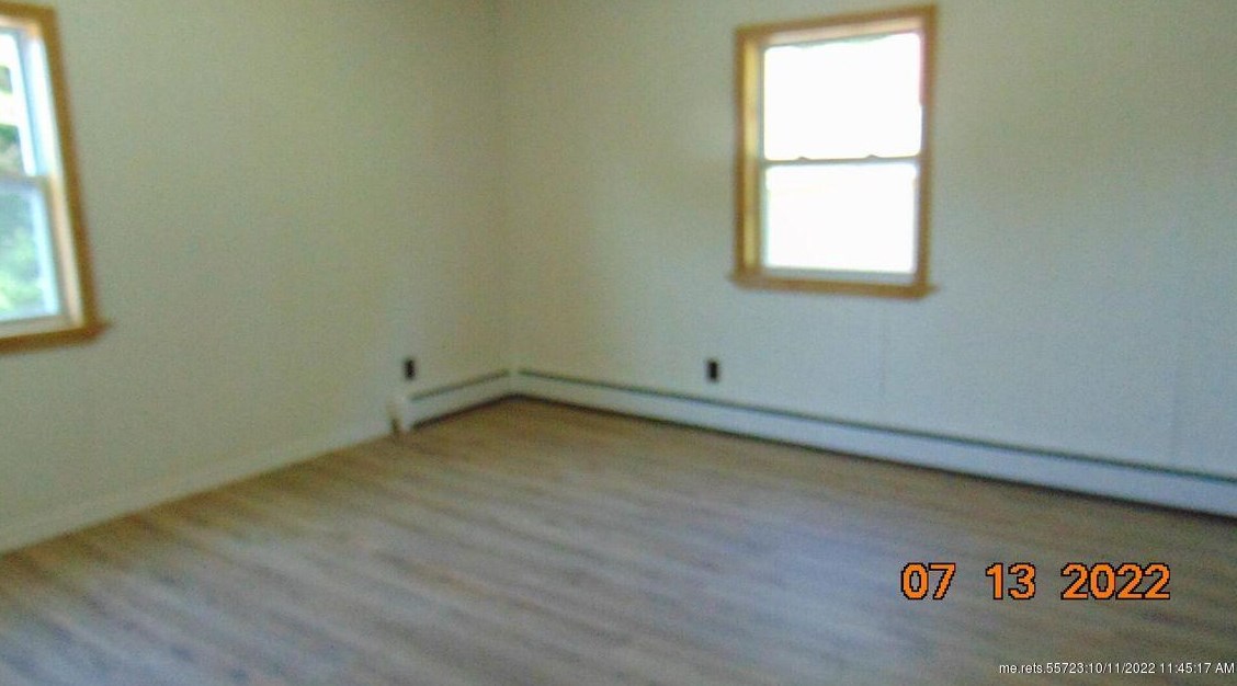 32 Western Ave, East Millinocket ME  04430-1040 exterior