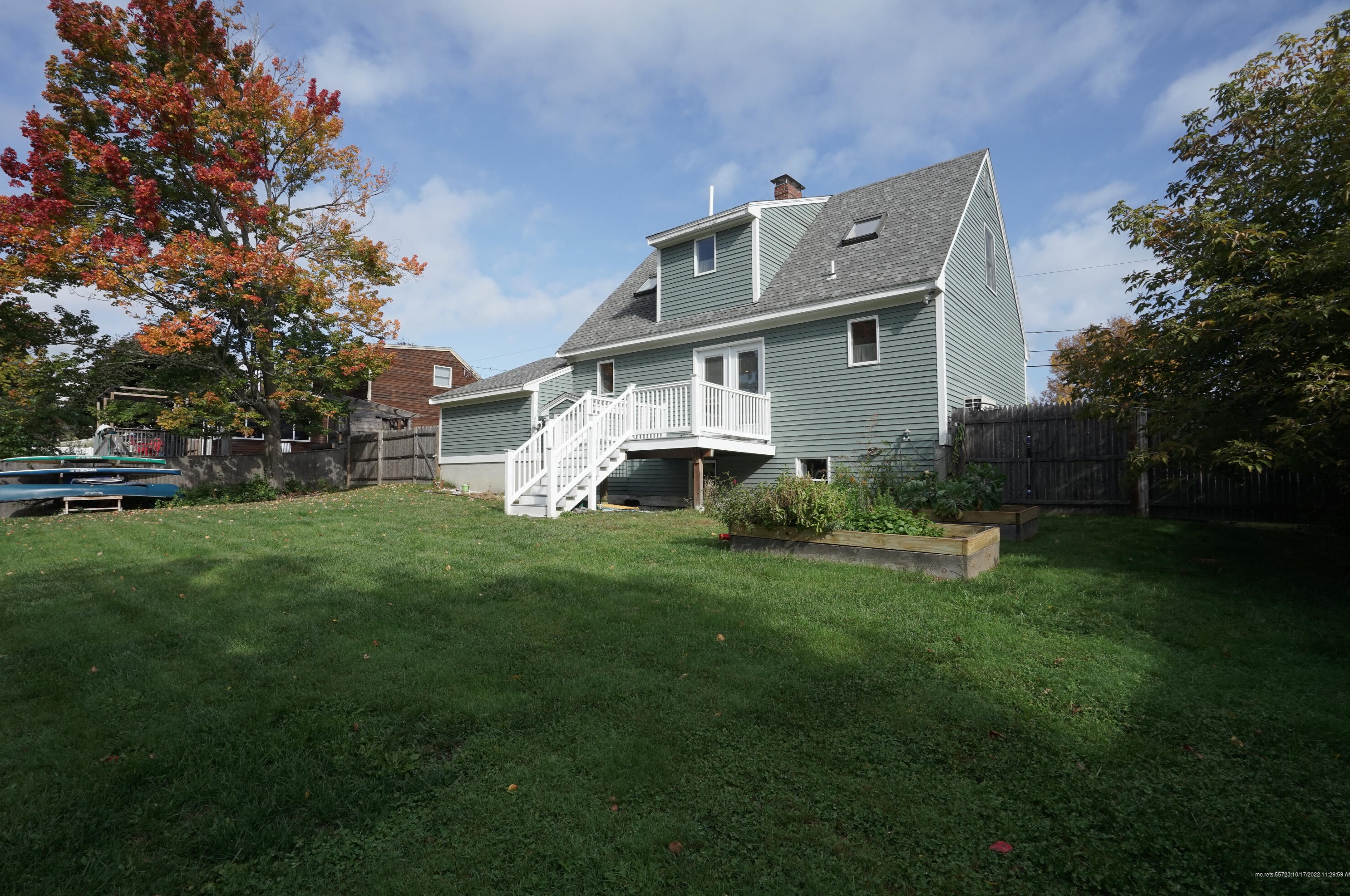 86 Thompson St, Portland ME  04106-3021 exterior