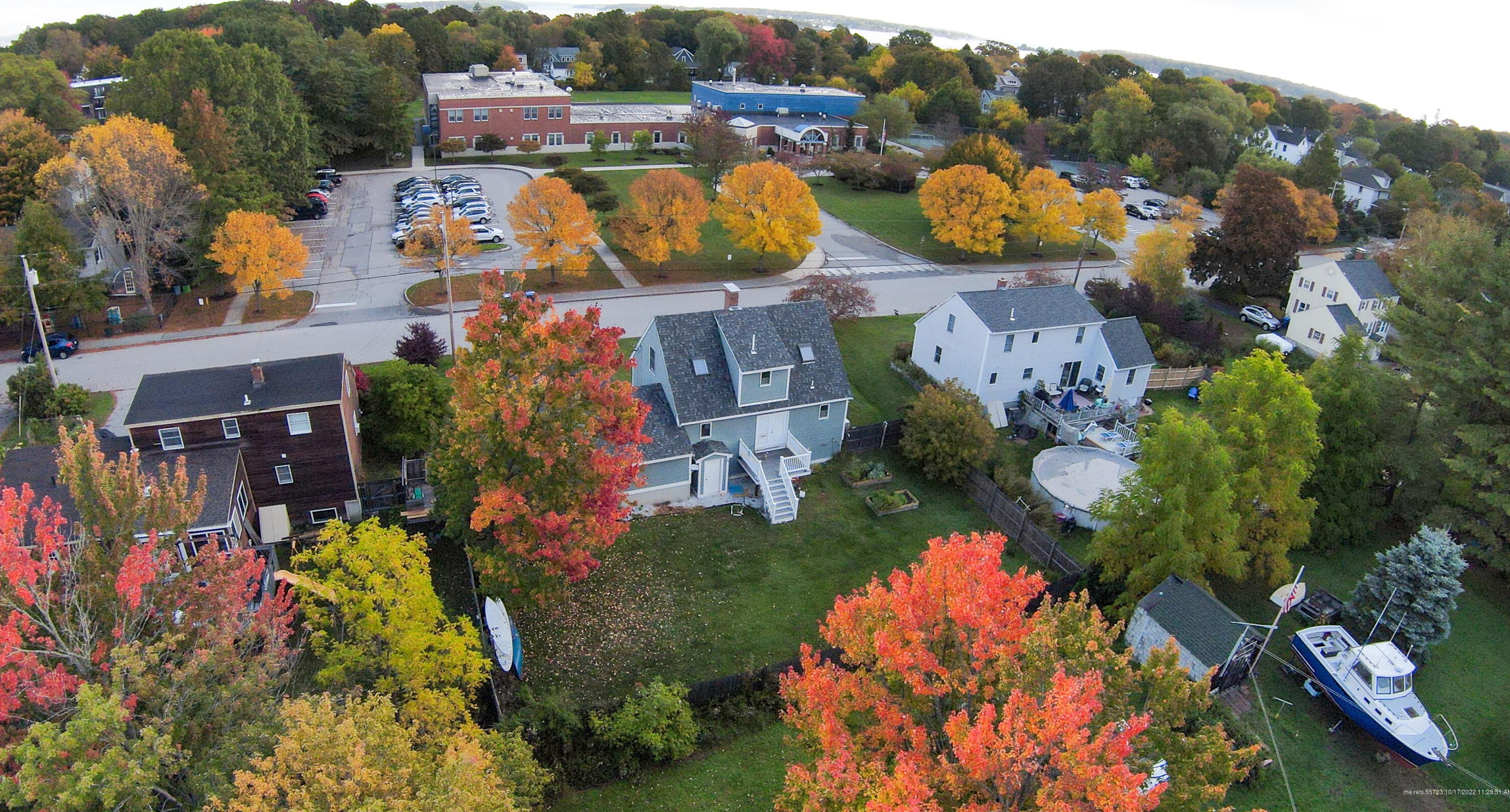 86 Thompson St, Portland ME  04106-3021 exterior