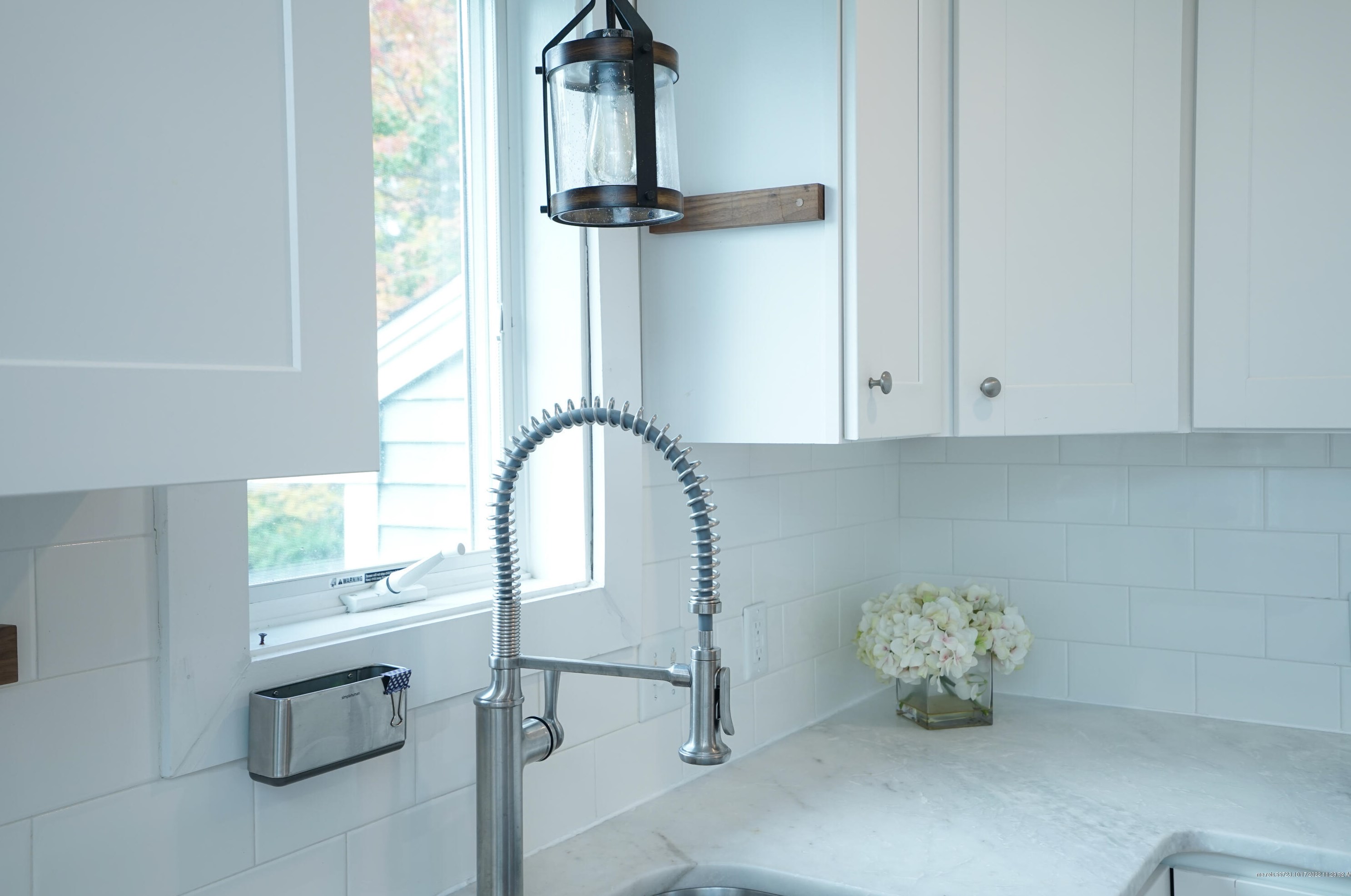 86 Thompson St, Portland ME  04106-3021 exterior