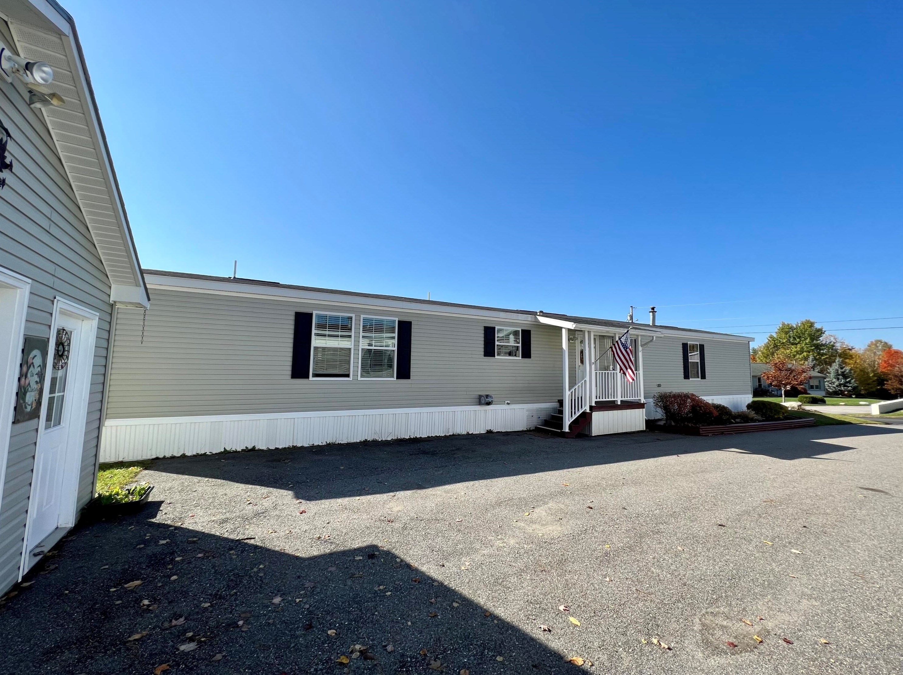 4 Ledge Cir, Bangor ME  04401-2597 exterior