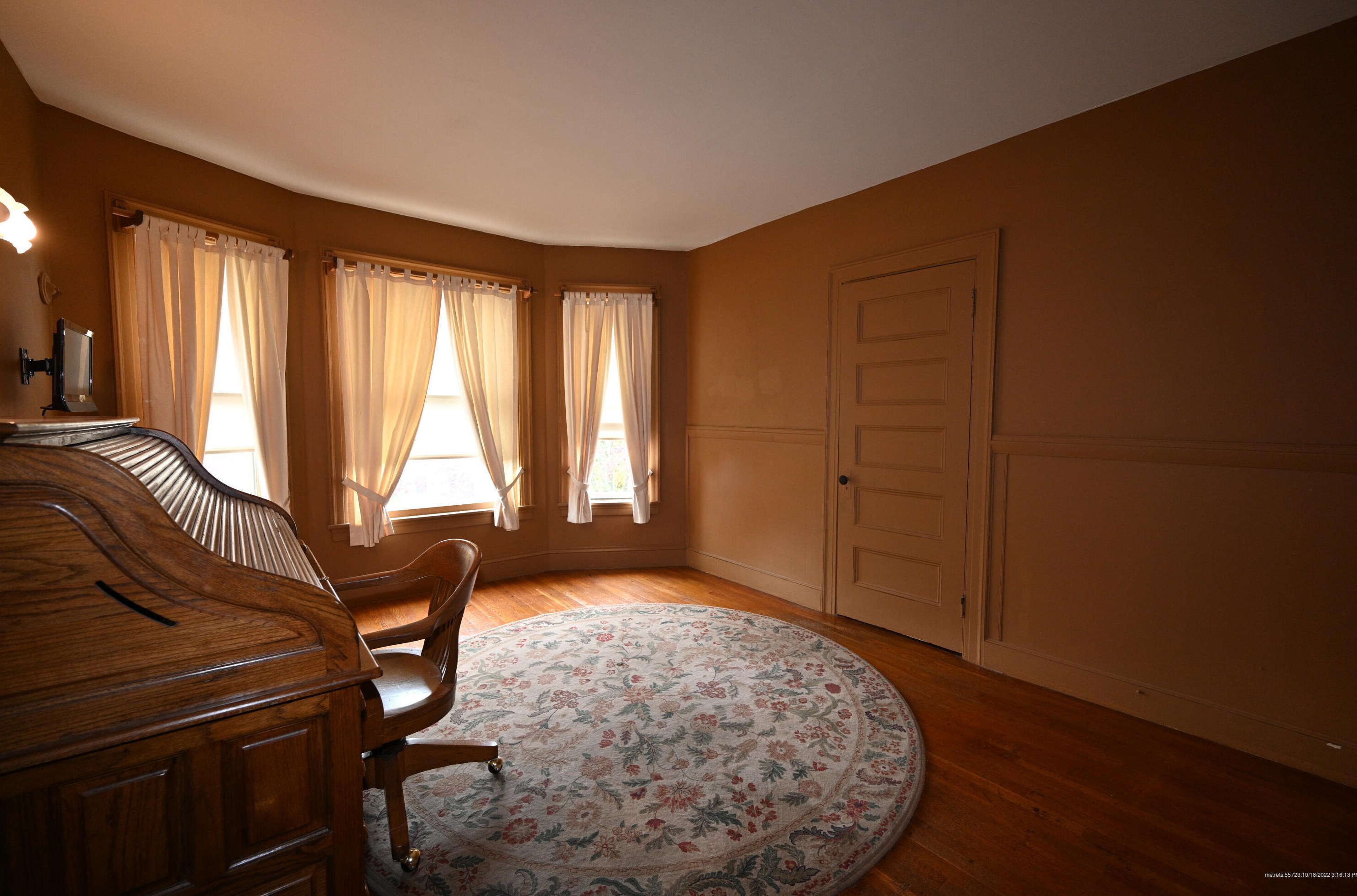 389 Lincoln St, Portland ME 04106-3527 exterior