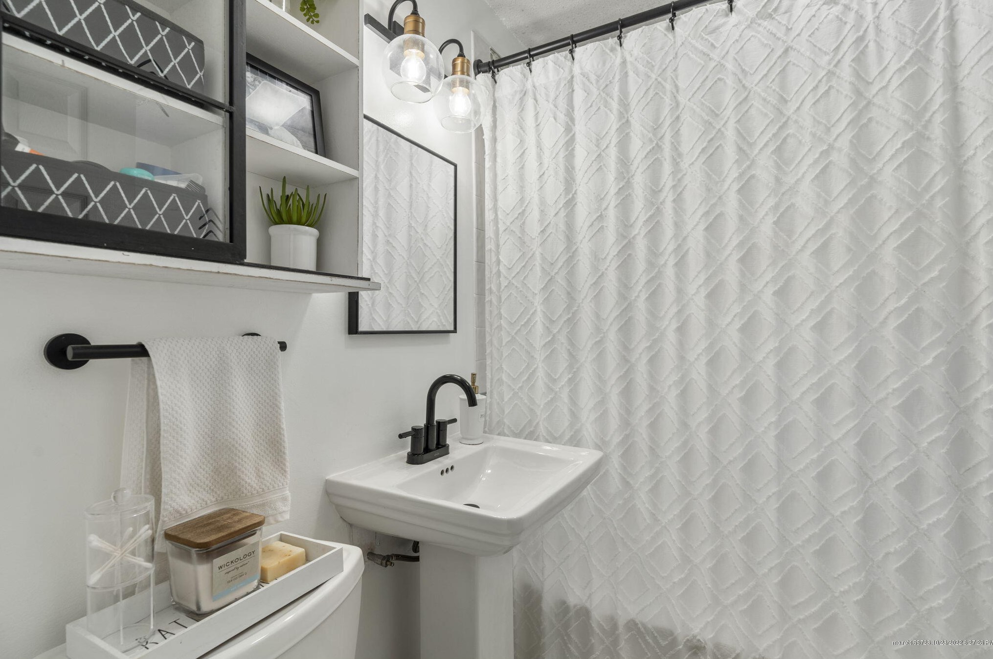 105 Edgeworth Ave, Portland ME 04103-2412 exterior