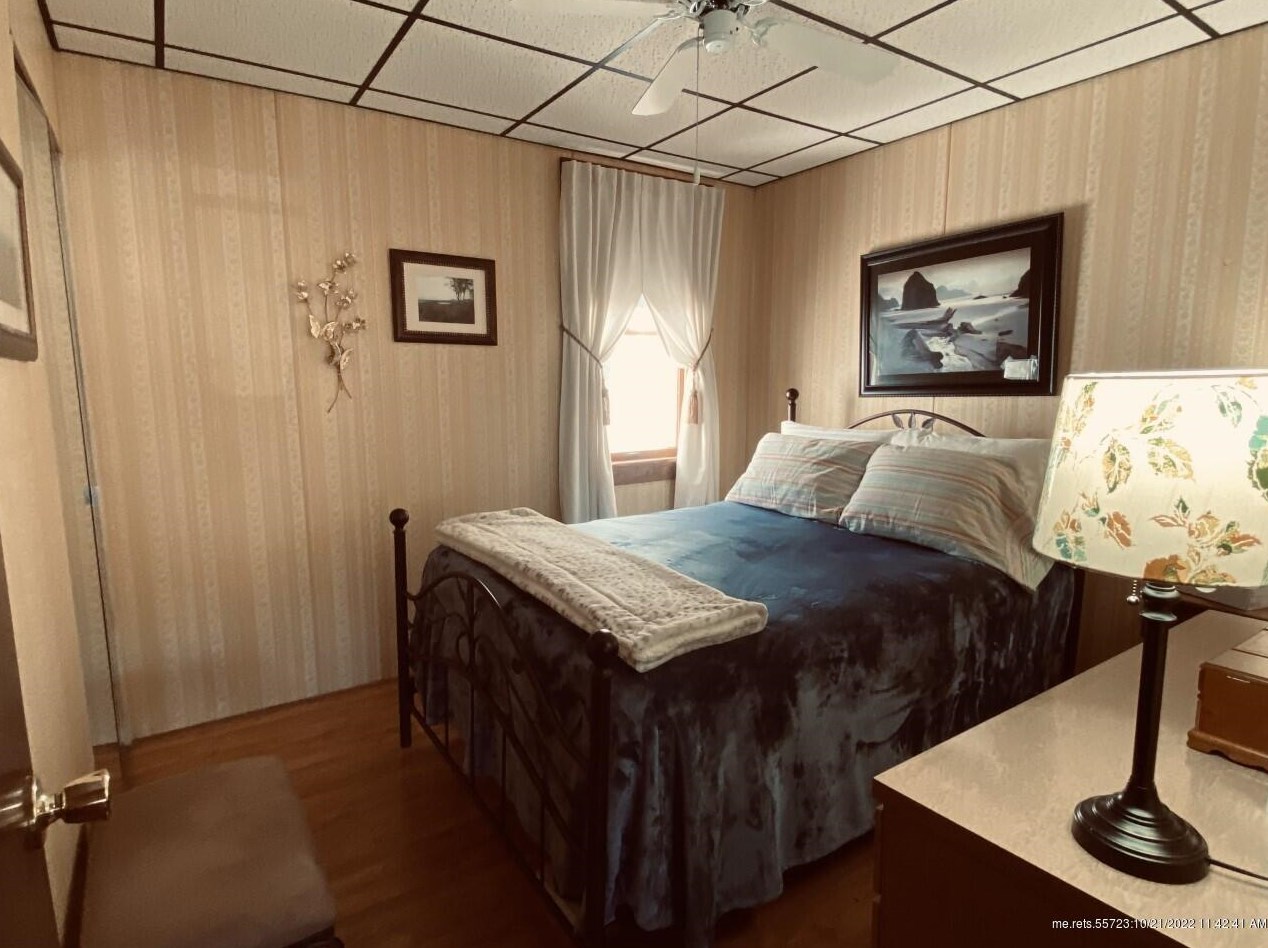 19 Pleasant St, Ripley ME 04930-1432 exterior