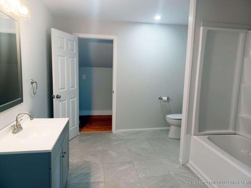 20 Elm St, Sebec ME  04426-1309 exterior