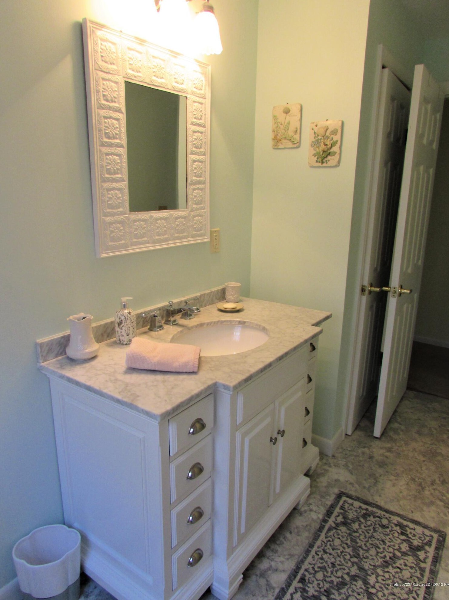 99 Dartmouth St, Bangor ME 04401-4125 exterior