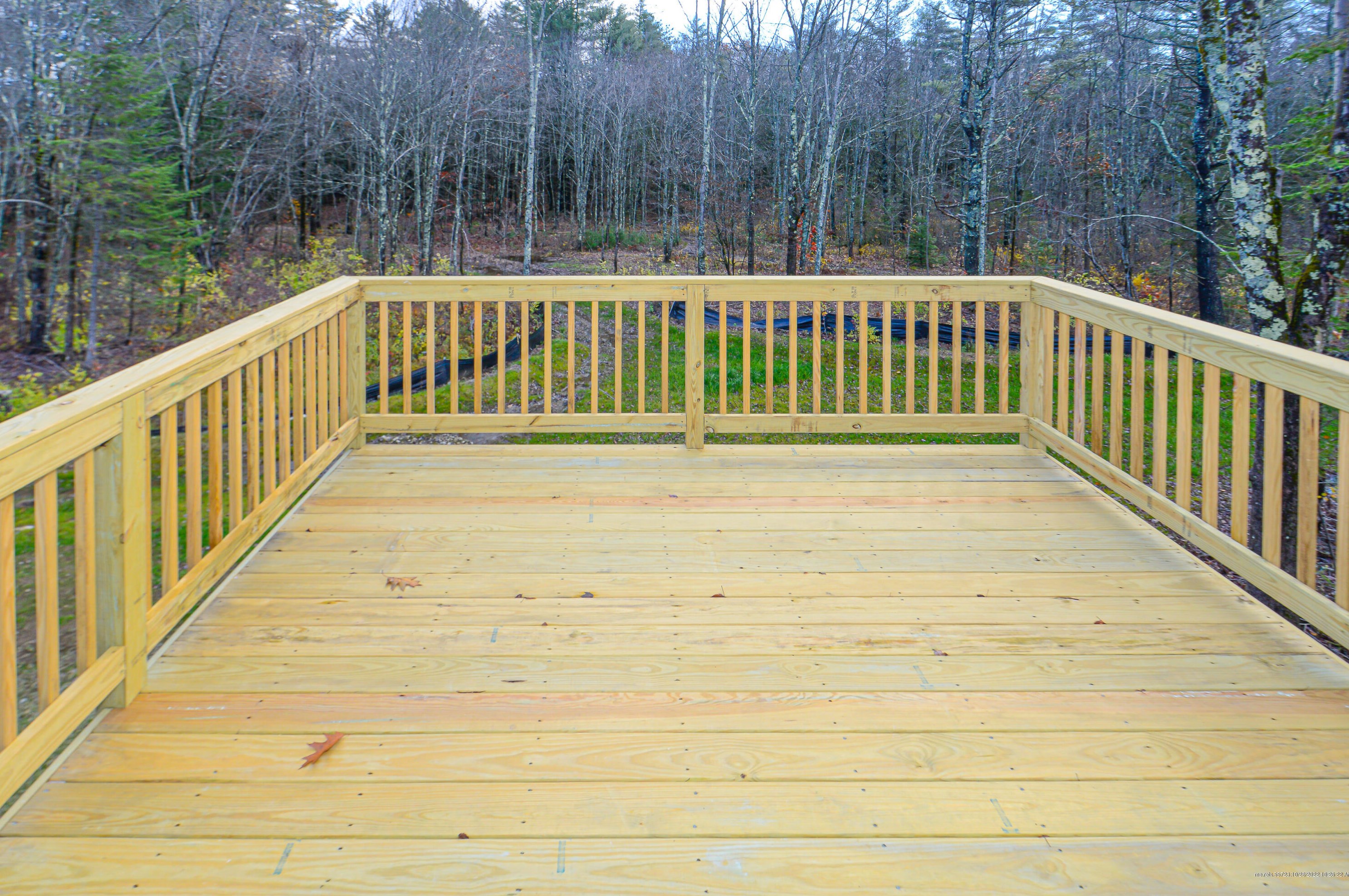 20 Strawberry Ln, Windham ME  04062-5088 exterior