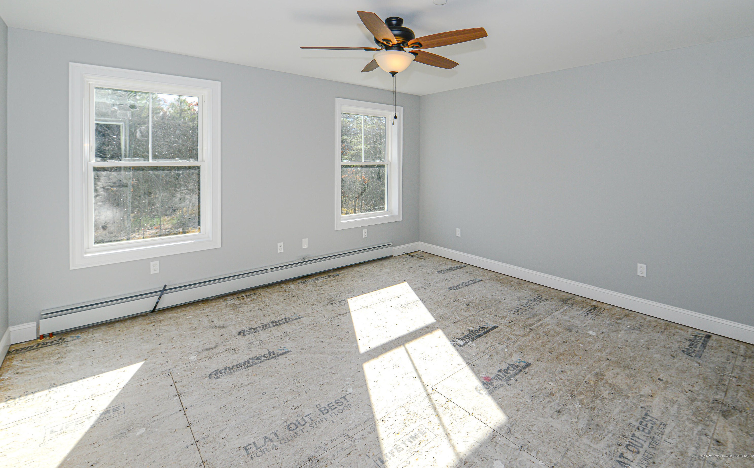 20 Strawberry Ln, Windham ME  04062-5088 exterior