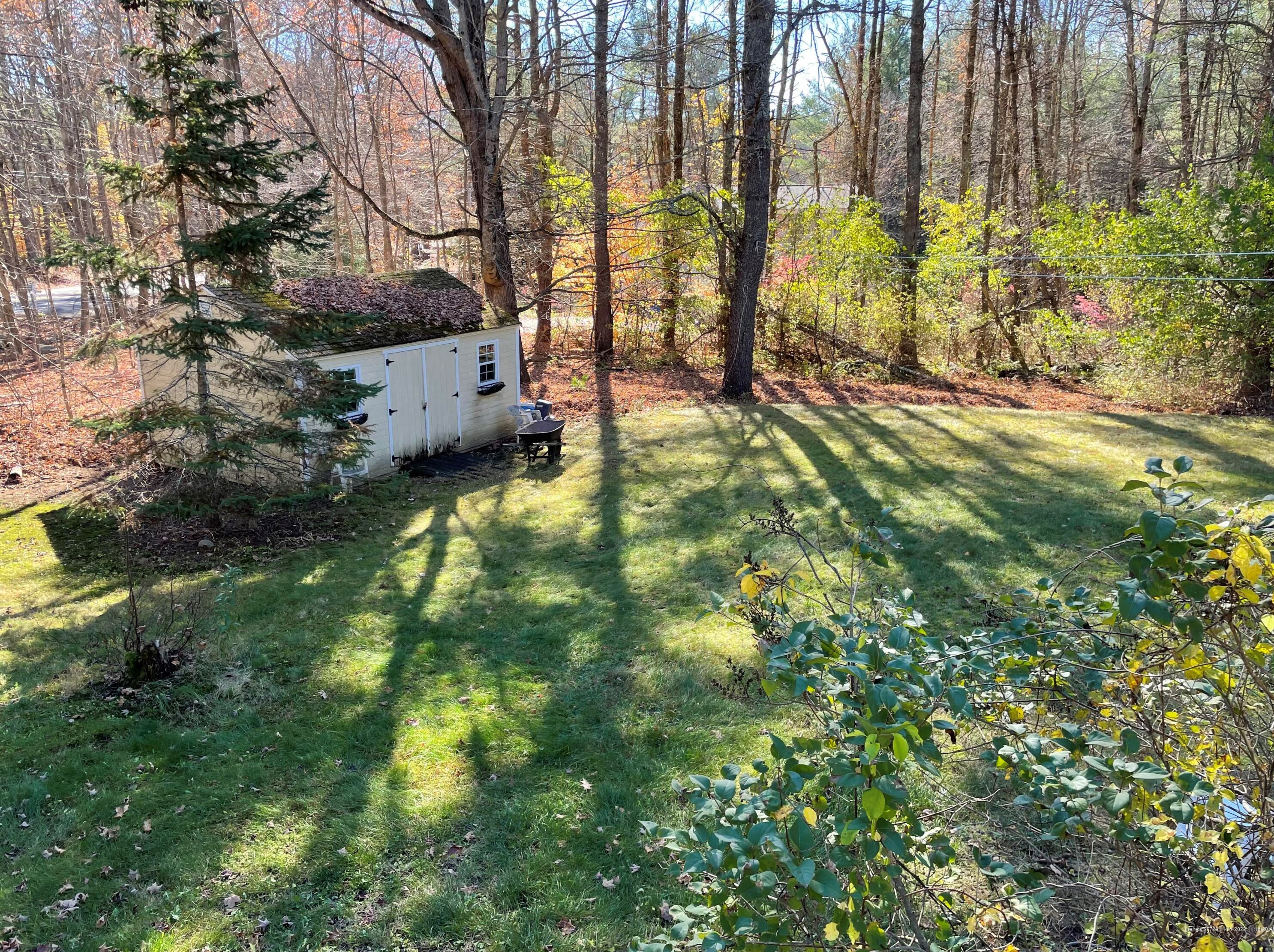 95 Mast Rd, Portland ME  04105-2461 exterior