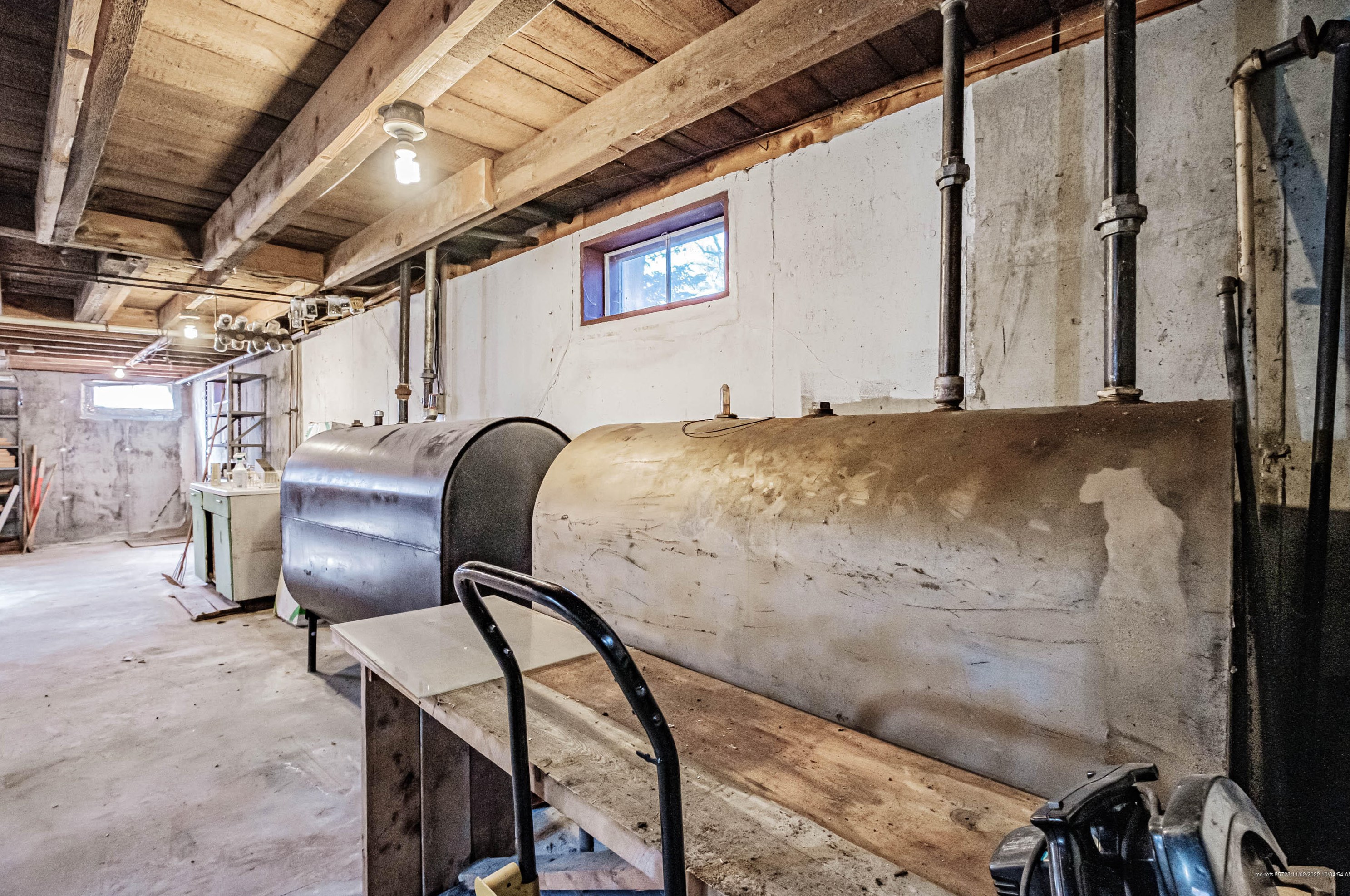 8 Louise St, Westbrook ME  04092-2708 exterior