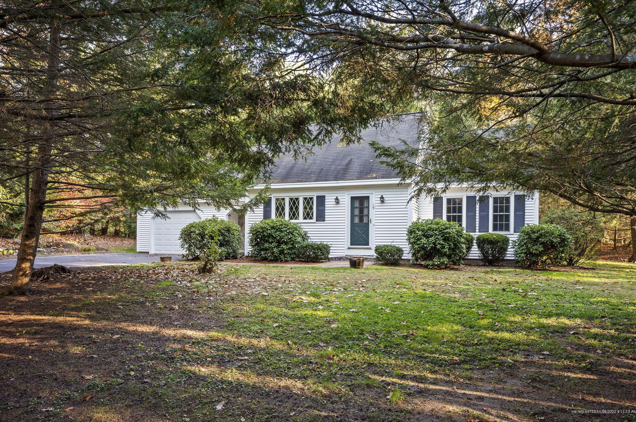 19 Bayview Ter, Saco ME  04072-1750 exterior