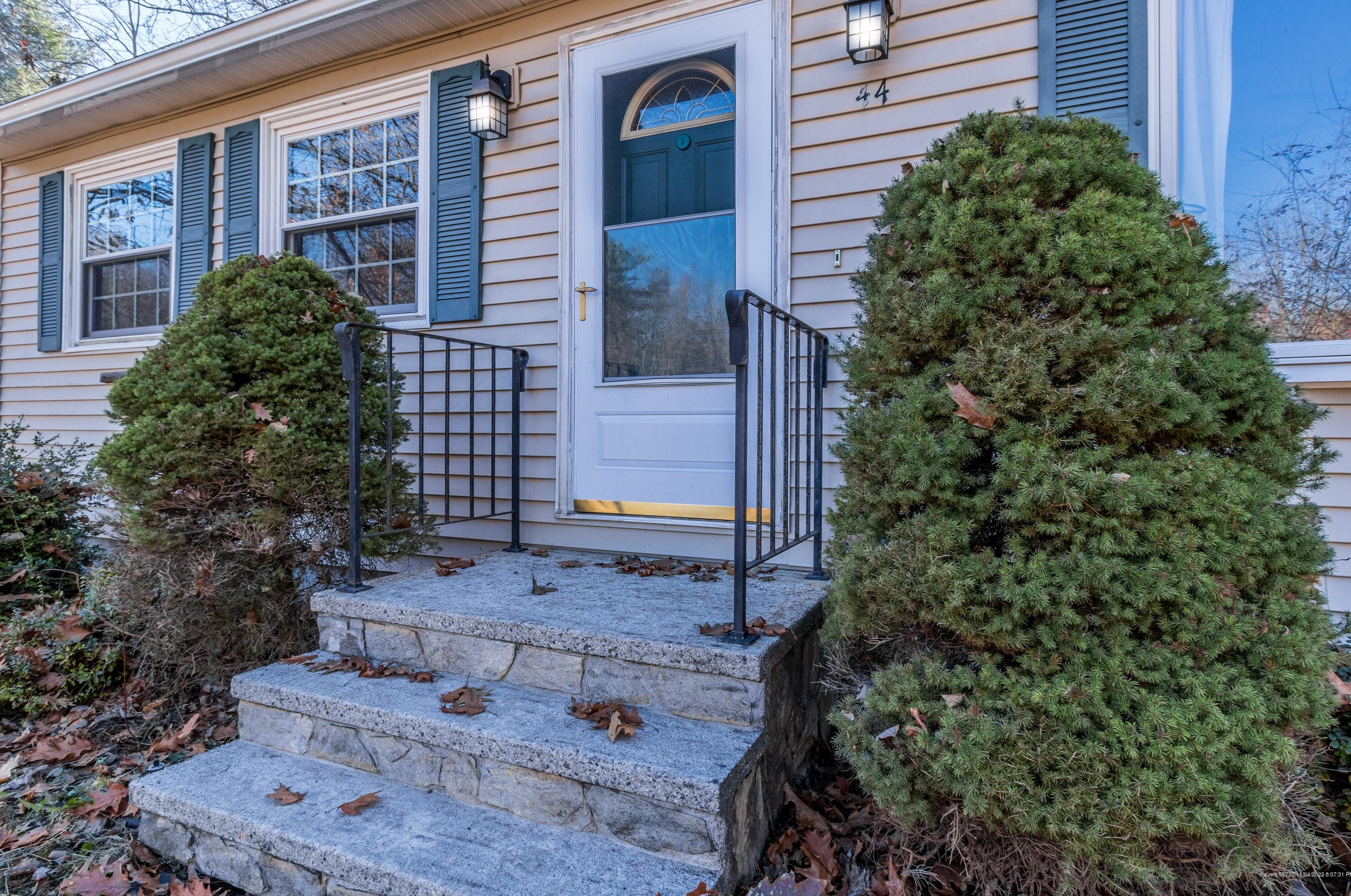 44 Wendell St, Portland ME  04103-1256 exterior