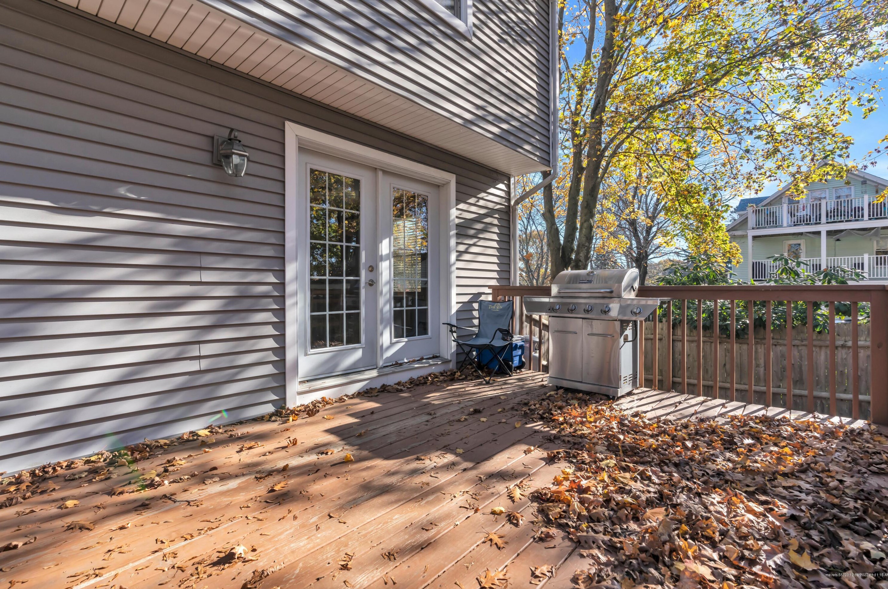 90 Thirlmere Ave, Portland ME  04106-5341 exterior