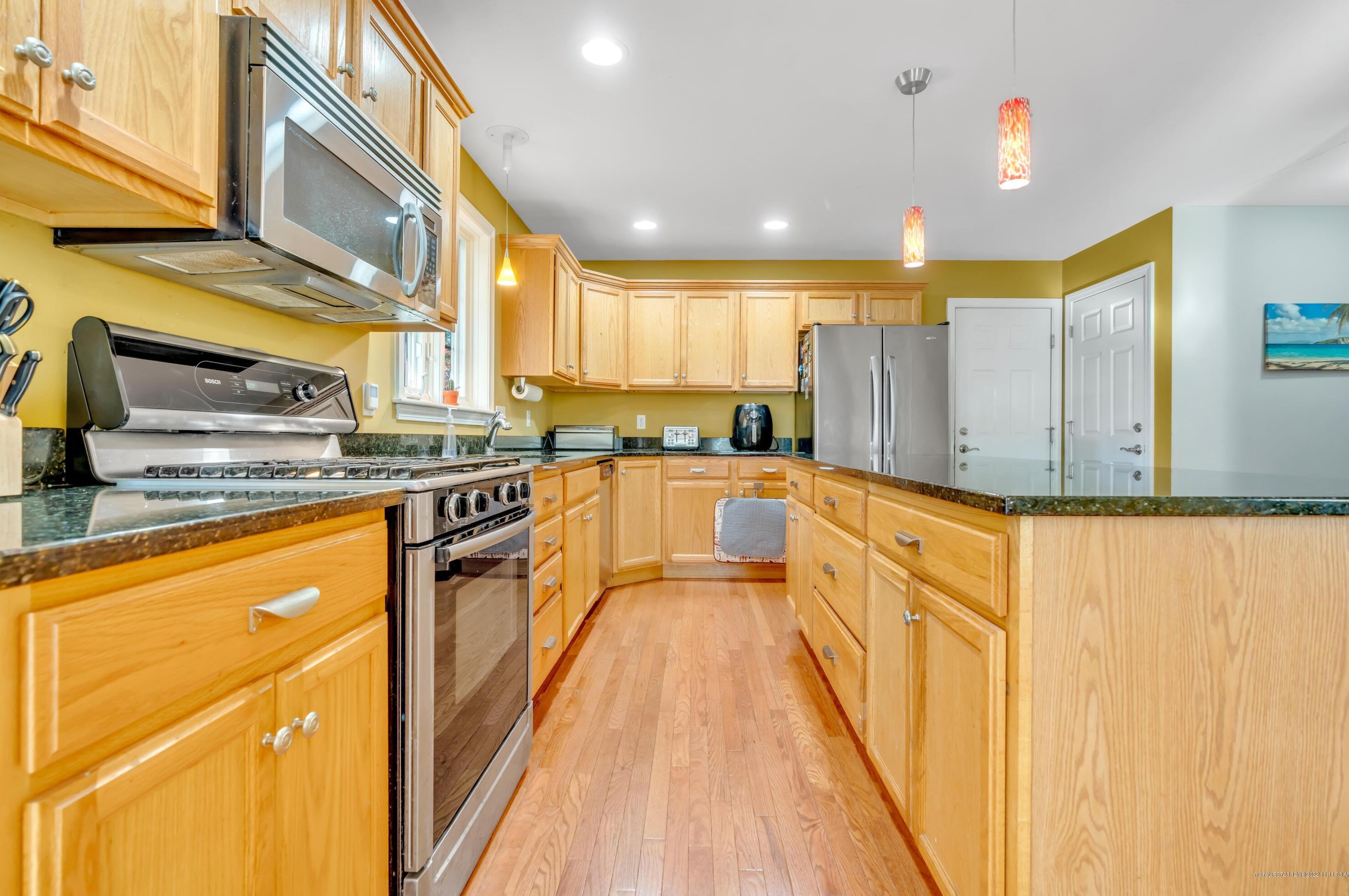 90 Thirlmere Ave, Portland ME  04106-5341 exterior