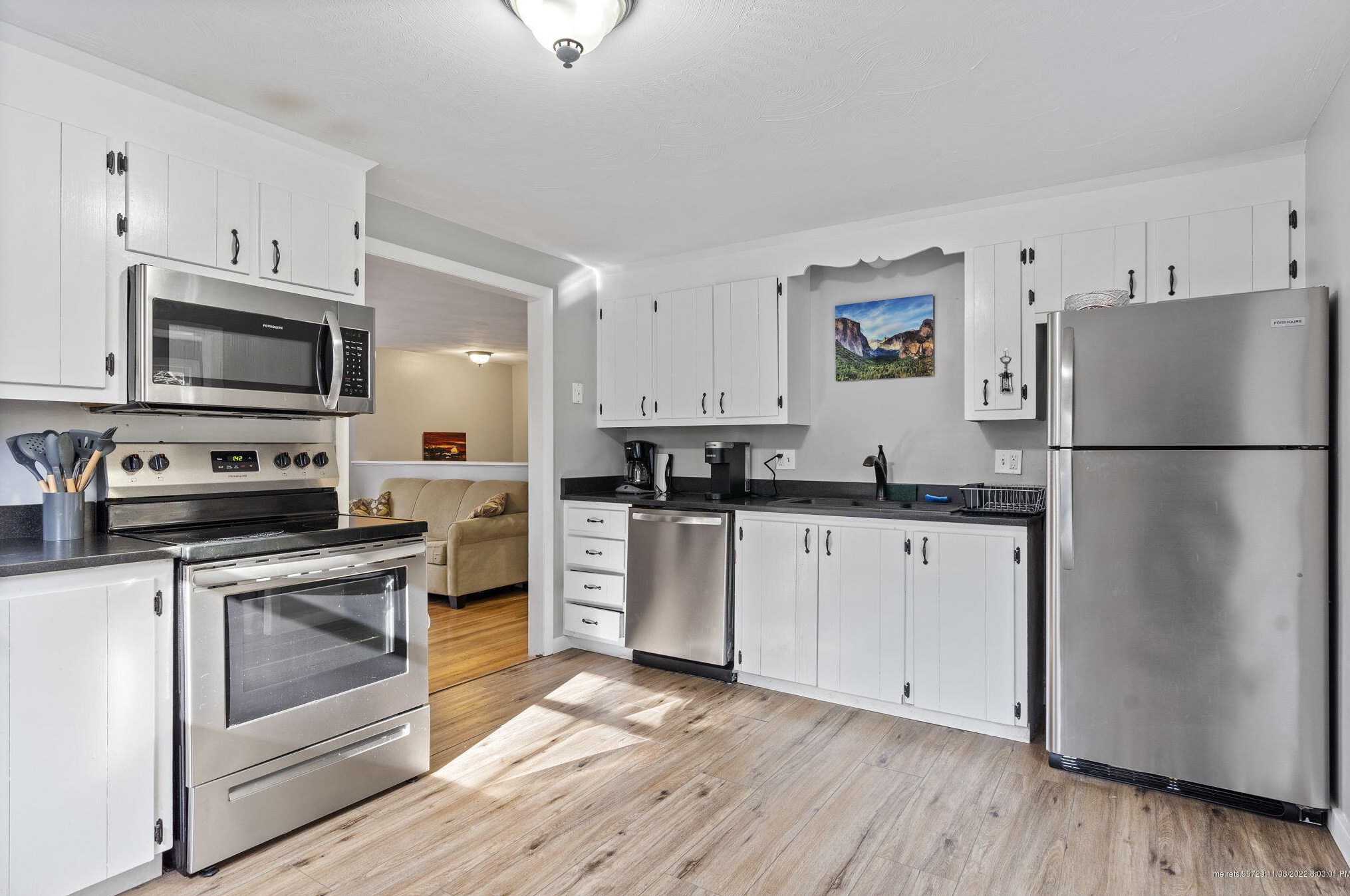 367 Gray Rd, Portland ME 04105-2020 exterior