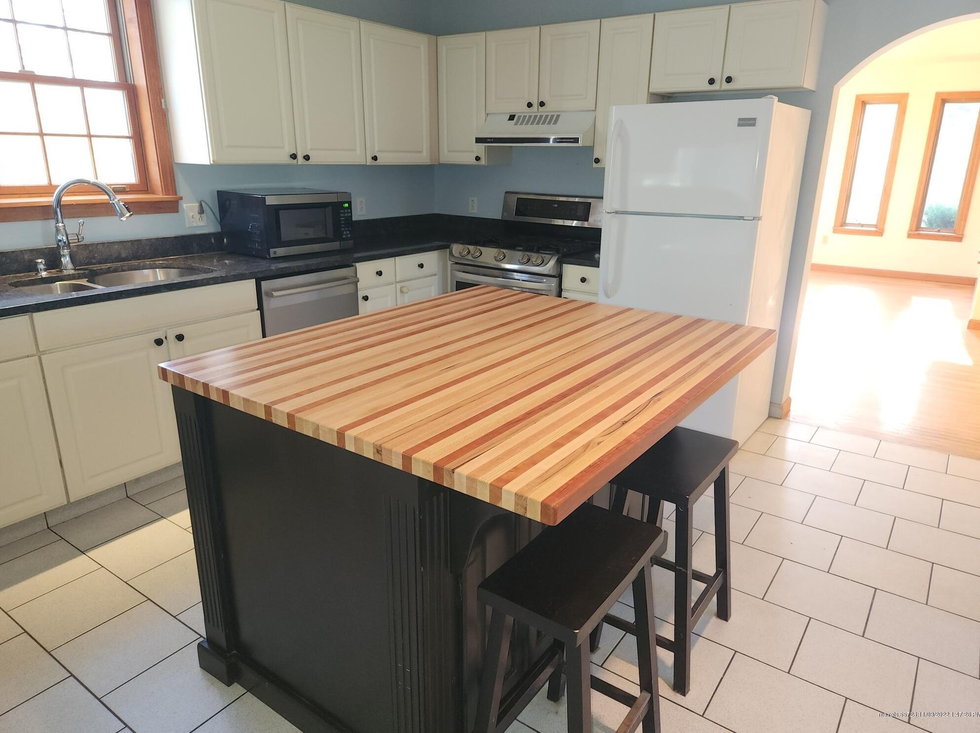 14 Prouty Dr, Bangor ME  04401-6959 exterior