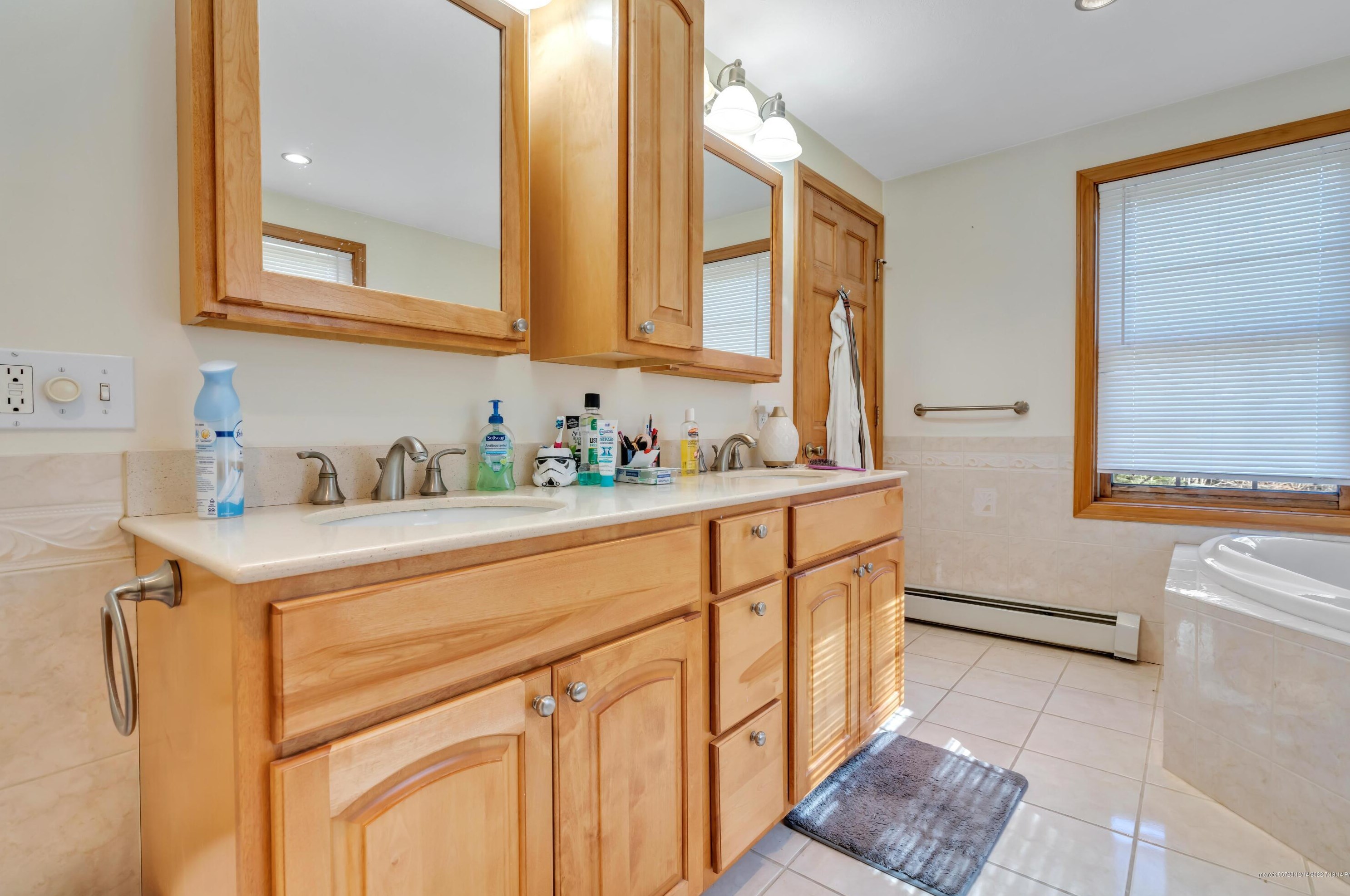 7 Cedar Cir, Limerick ME  04048-3831 exterior