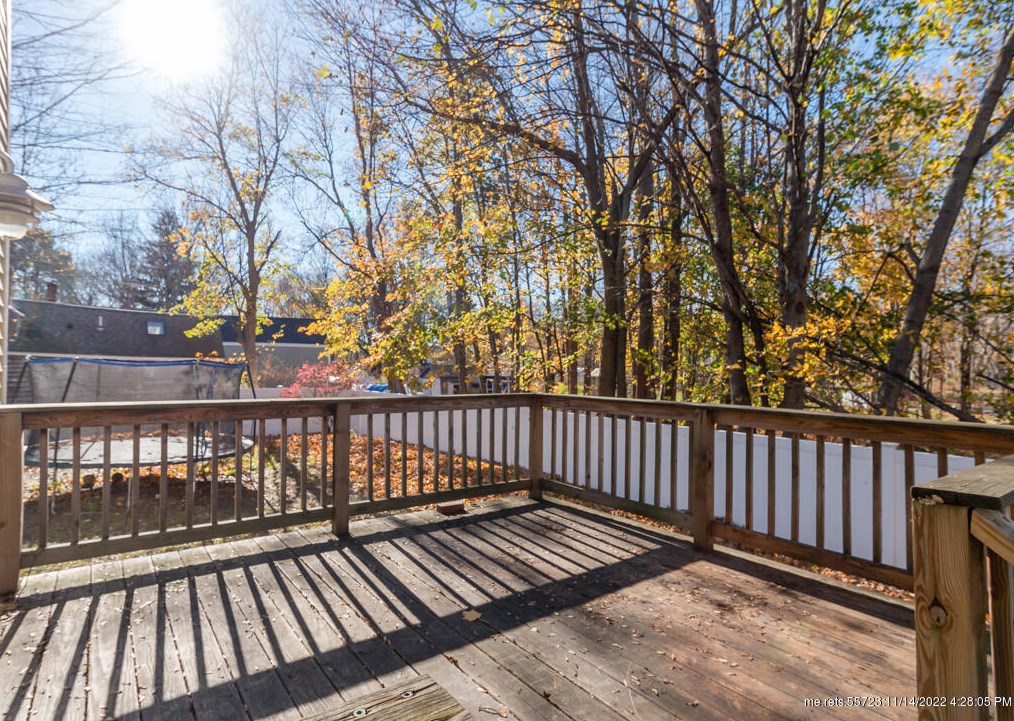 5 Lombard St, Gorham ME  04038-1400 exterior